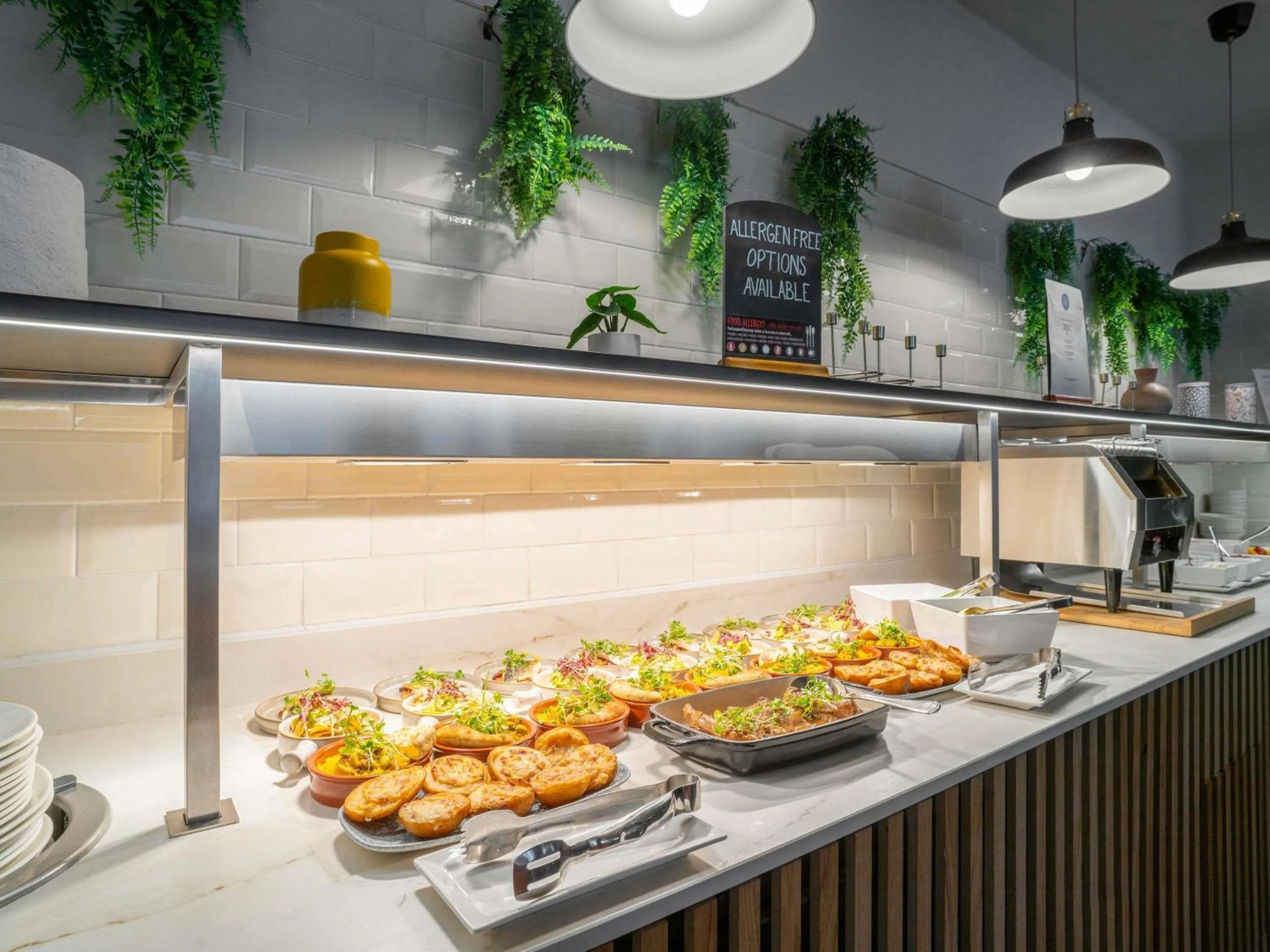 Breakfast in Novotel Glasgow Centre