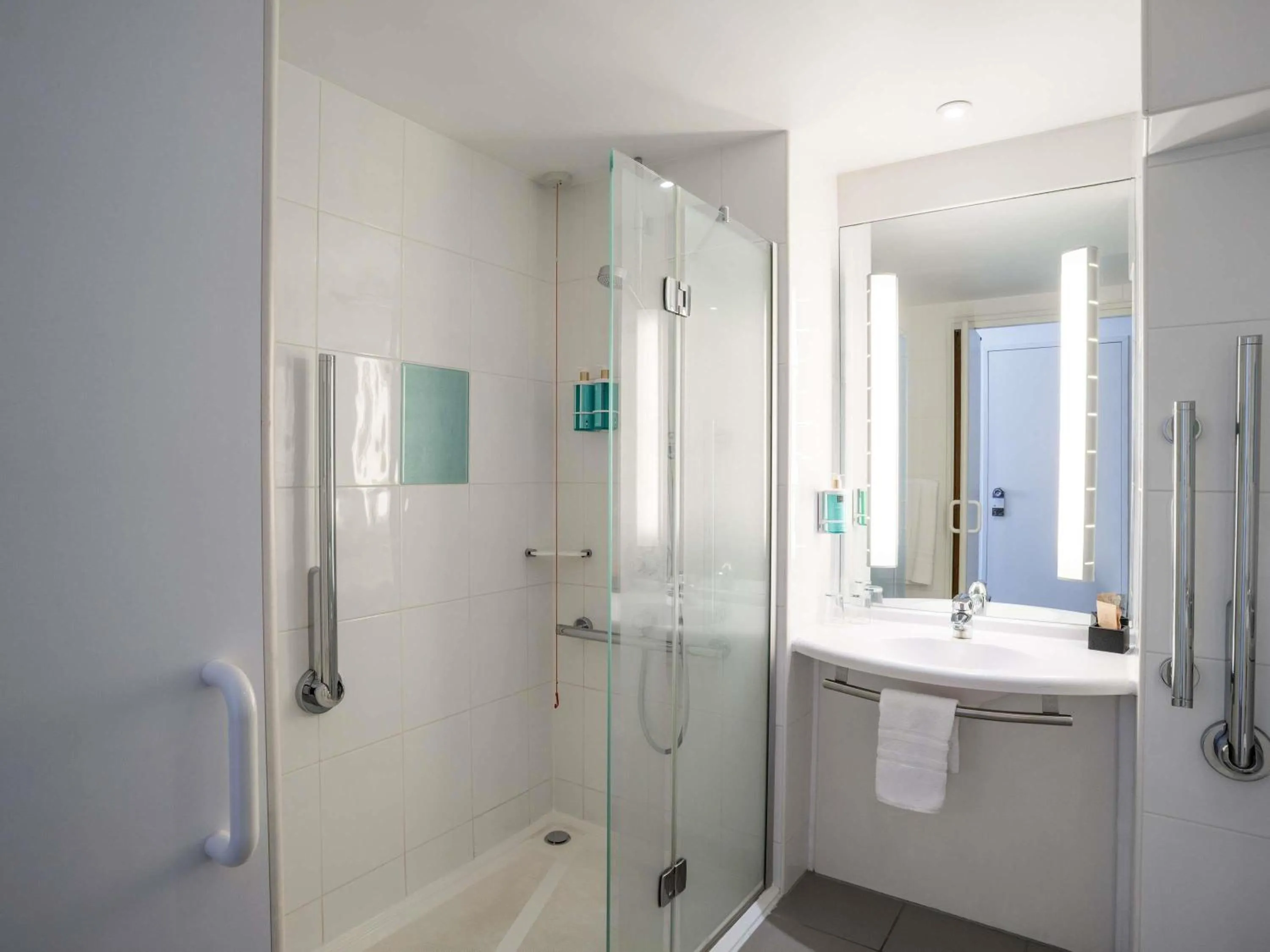 Bedroom in Novotel Glasgow Centre