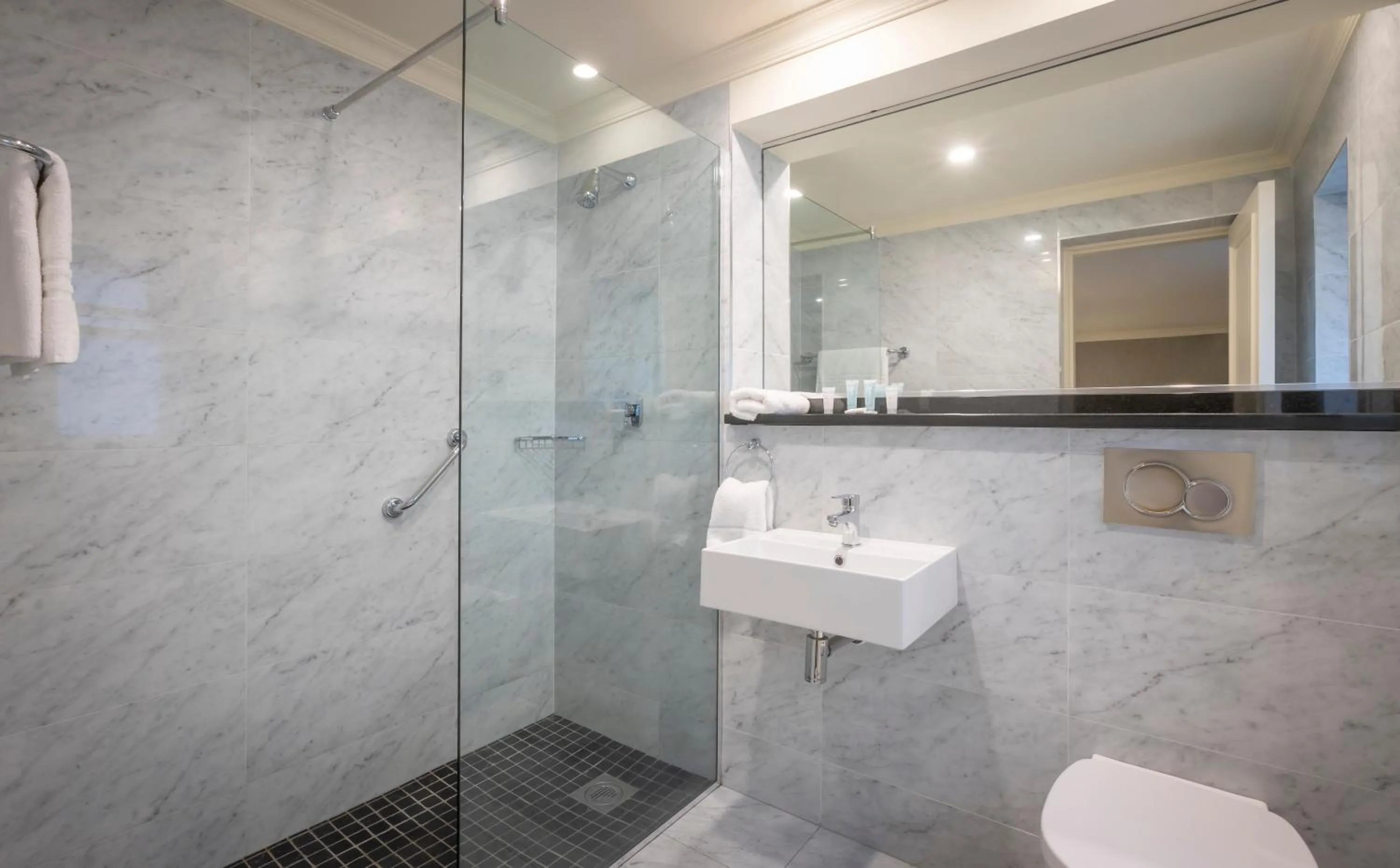 Shower in Albany House