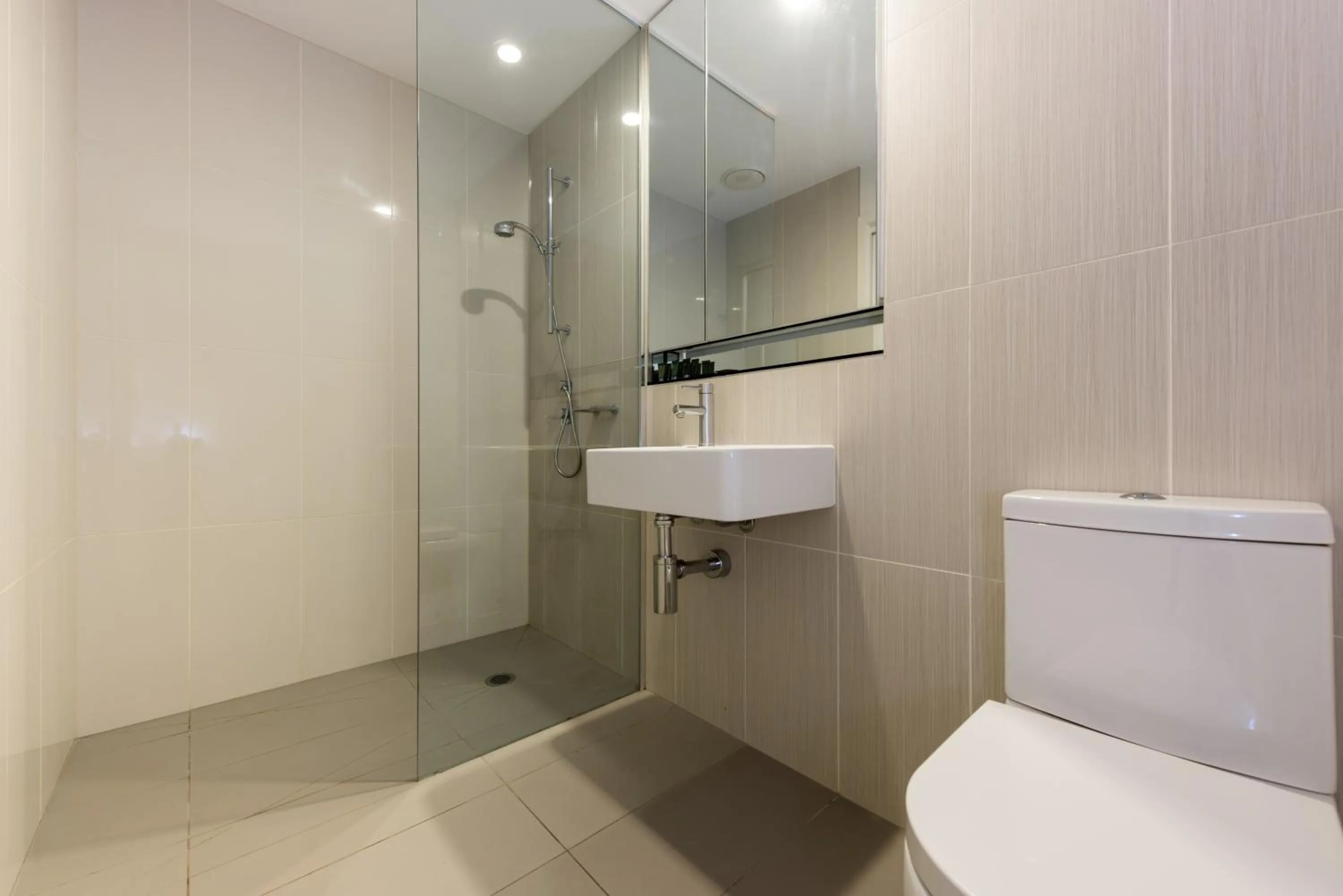 Bathroom in Amazing Accommodations: Vogue