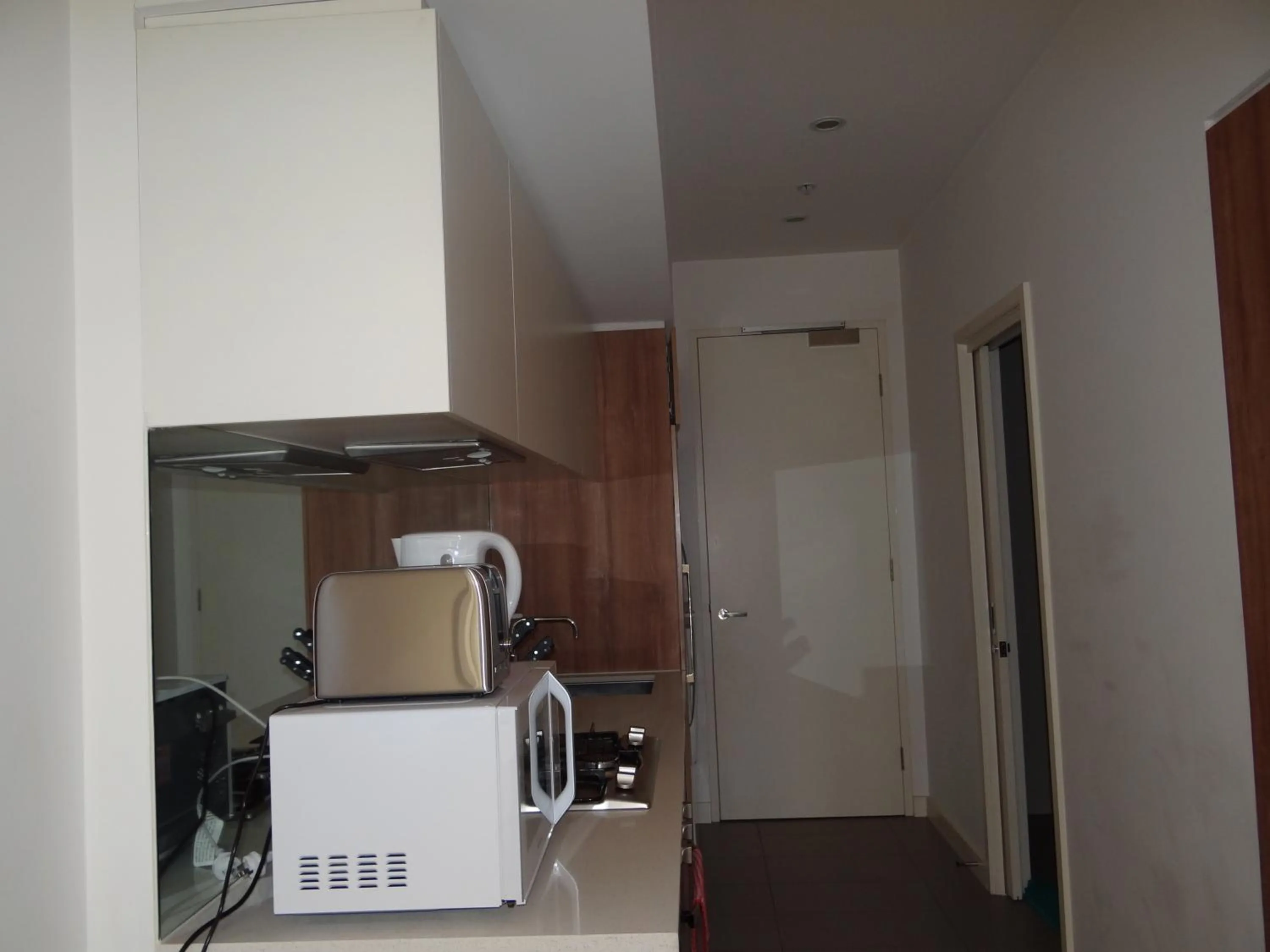 Kitchen or kitchenette in Amazing Accommodations: Vogue