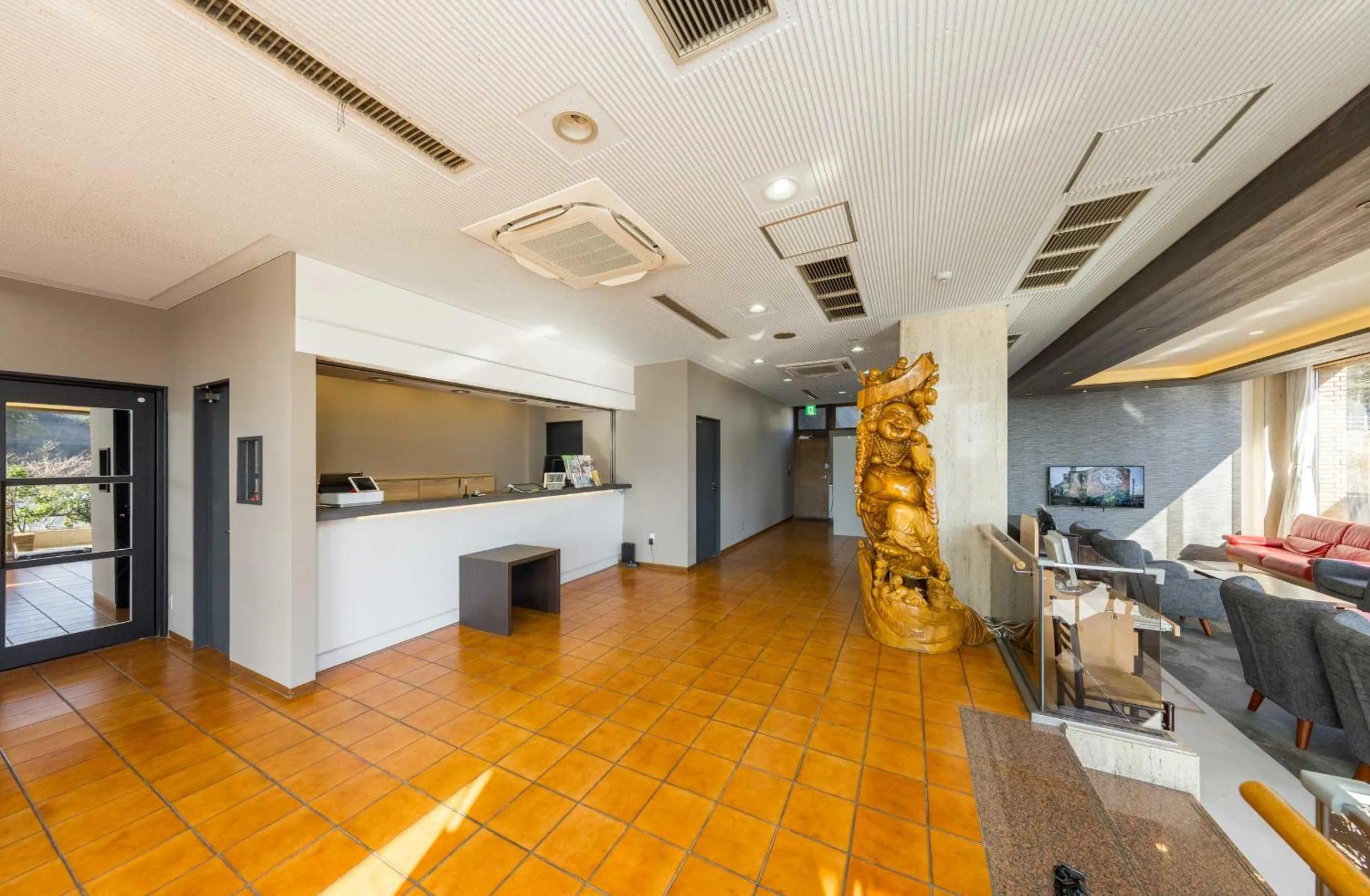 Toyokawa Grand Hotel