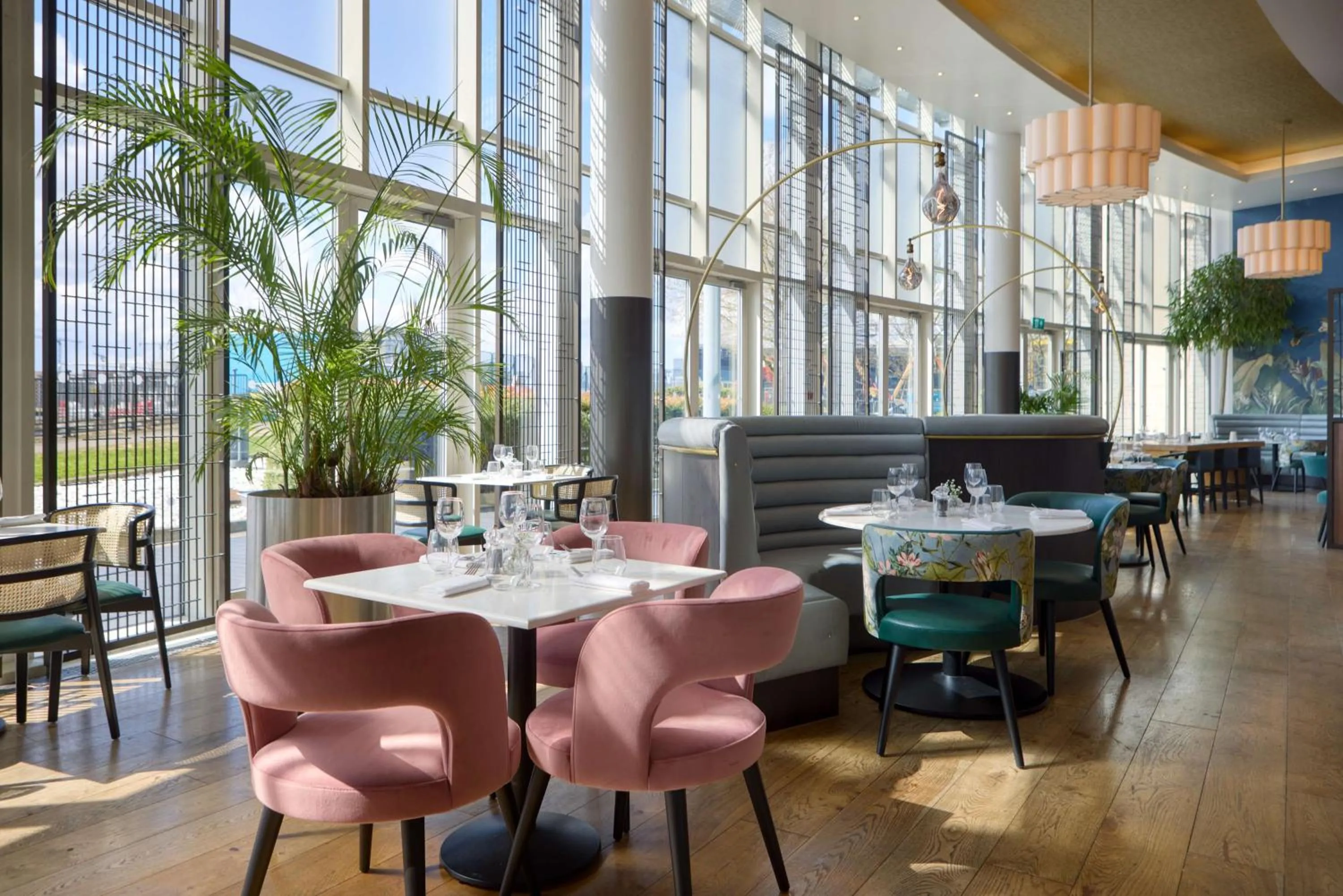 Restaurant/places to eat in DoubleTree By Hilton London Excel