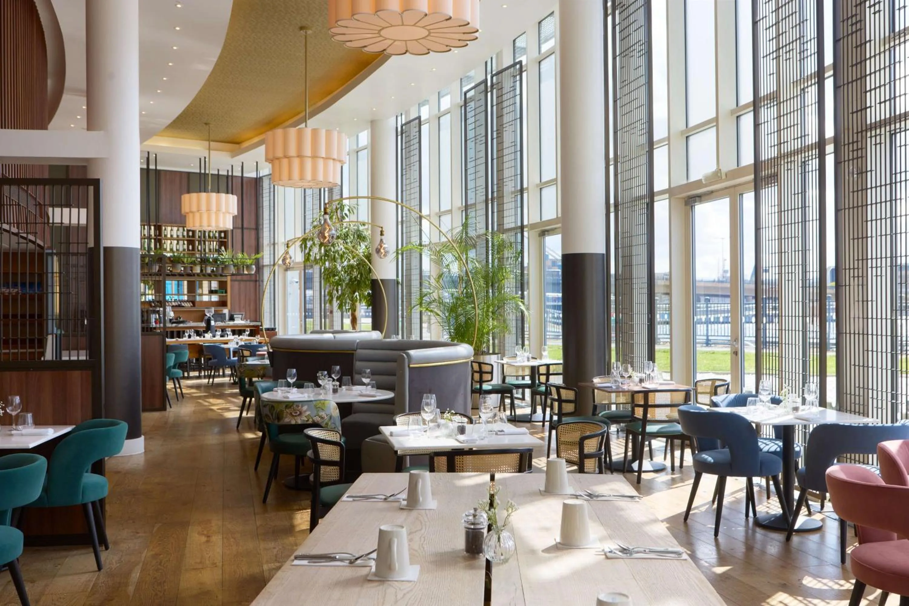 Restaurant/places to eat in DoubleTree By Hilton London Excel