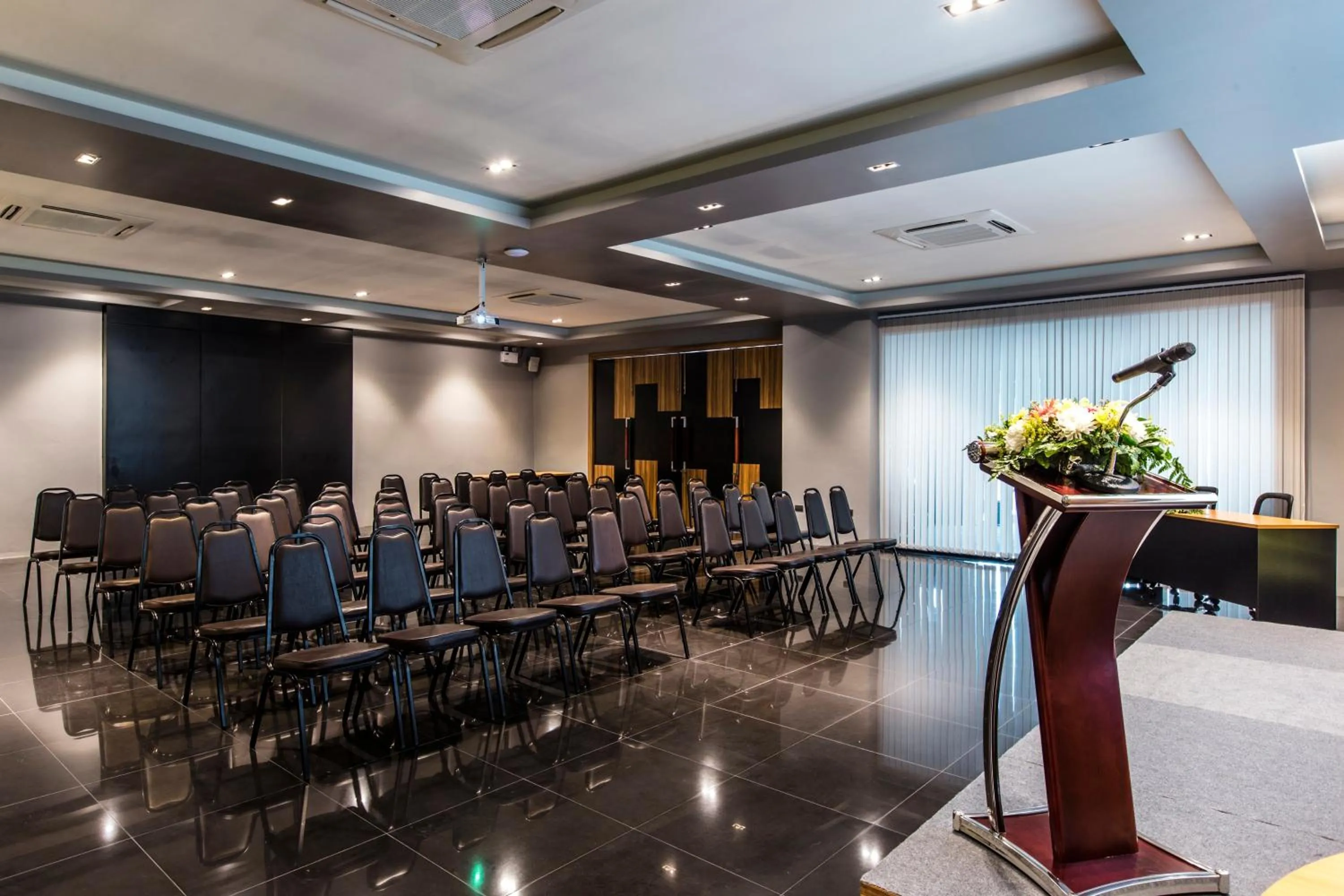 Banquet/Function facilities in Cresco Hotel Buriram