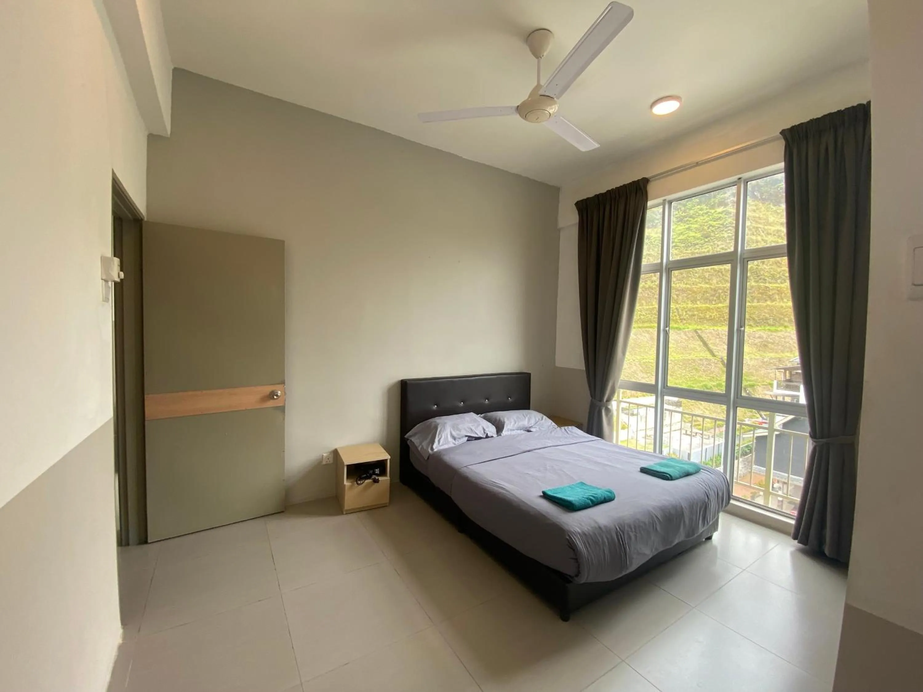 Bedroom, Bed in Play Residence at Golden Hills