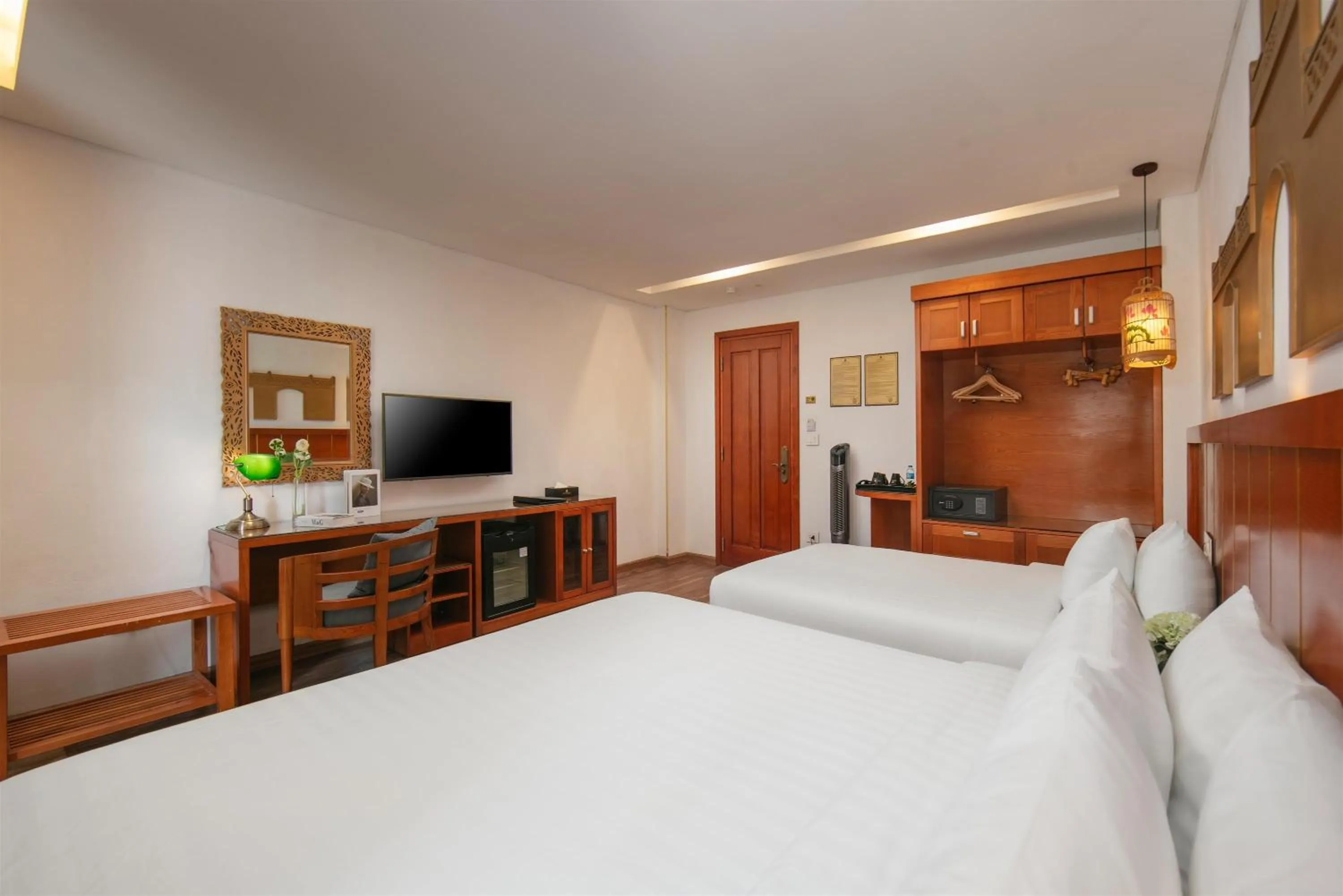 Bed in Hanoi Golden Holiday Hotel