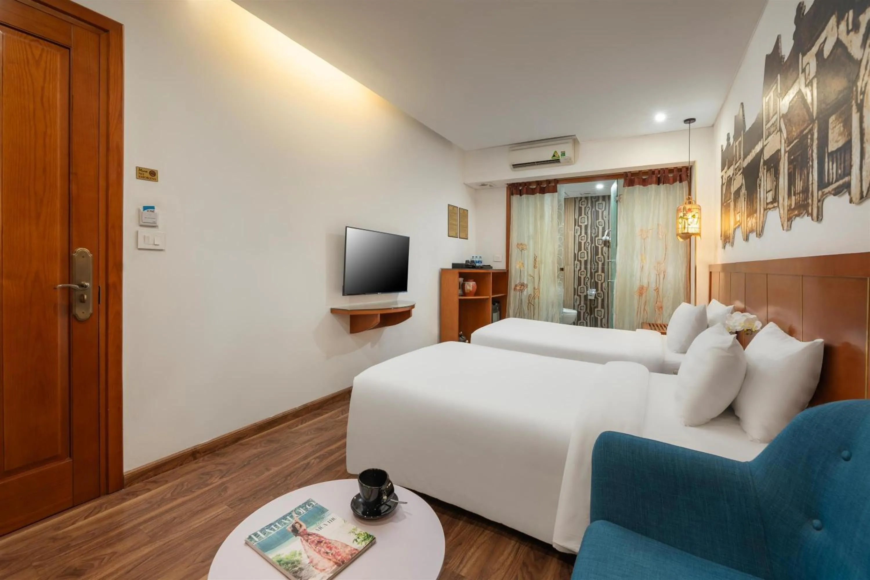 Bedroom, Bed in Hanoi Golden Holiday Hotel