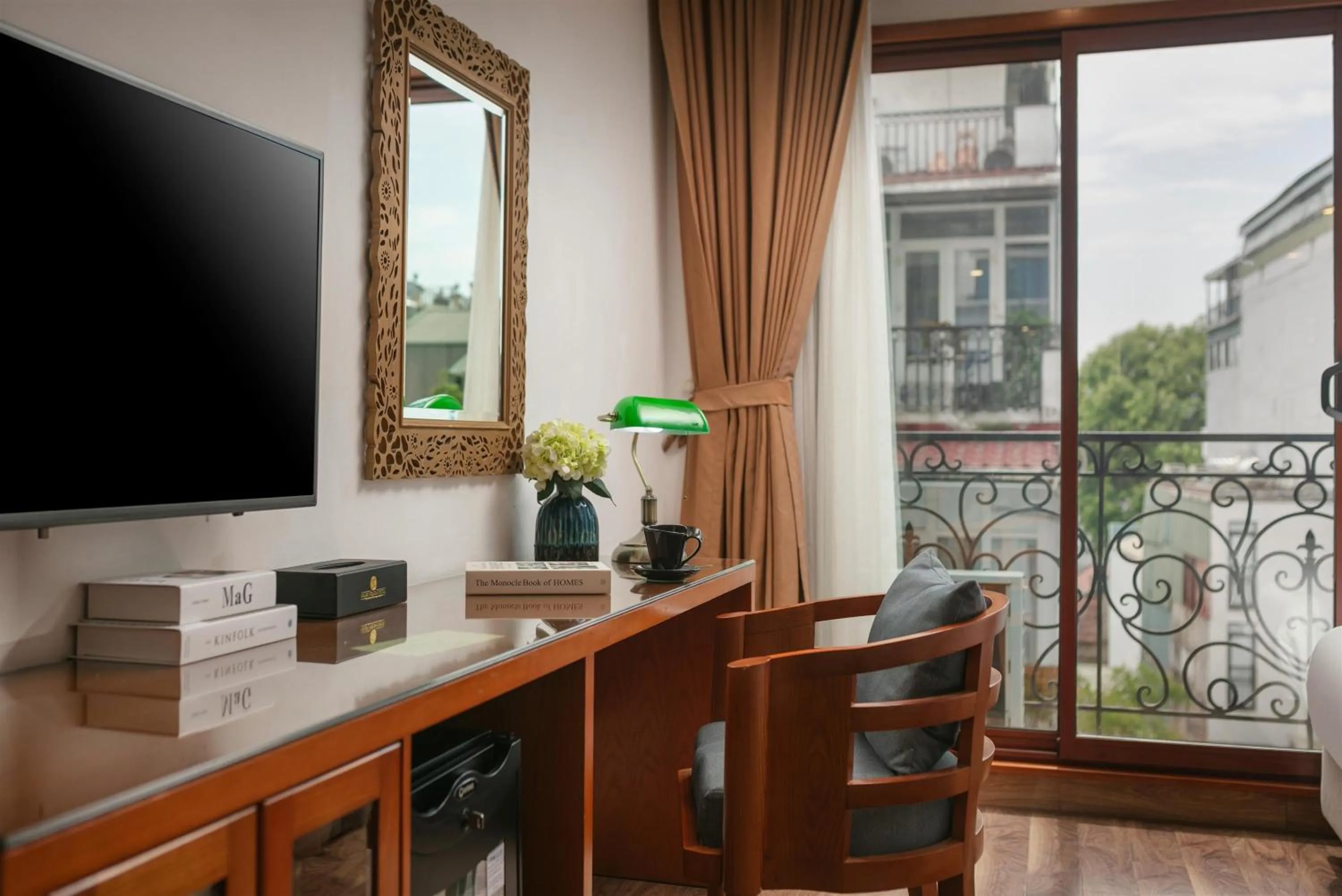 Guests in Hanoi Golden Holiday Hotel