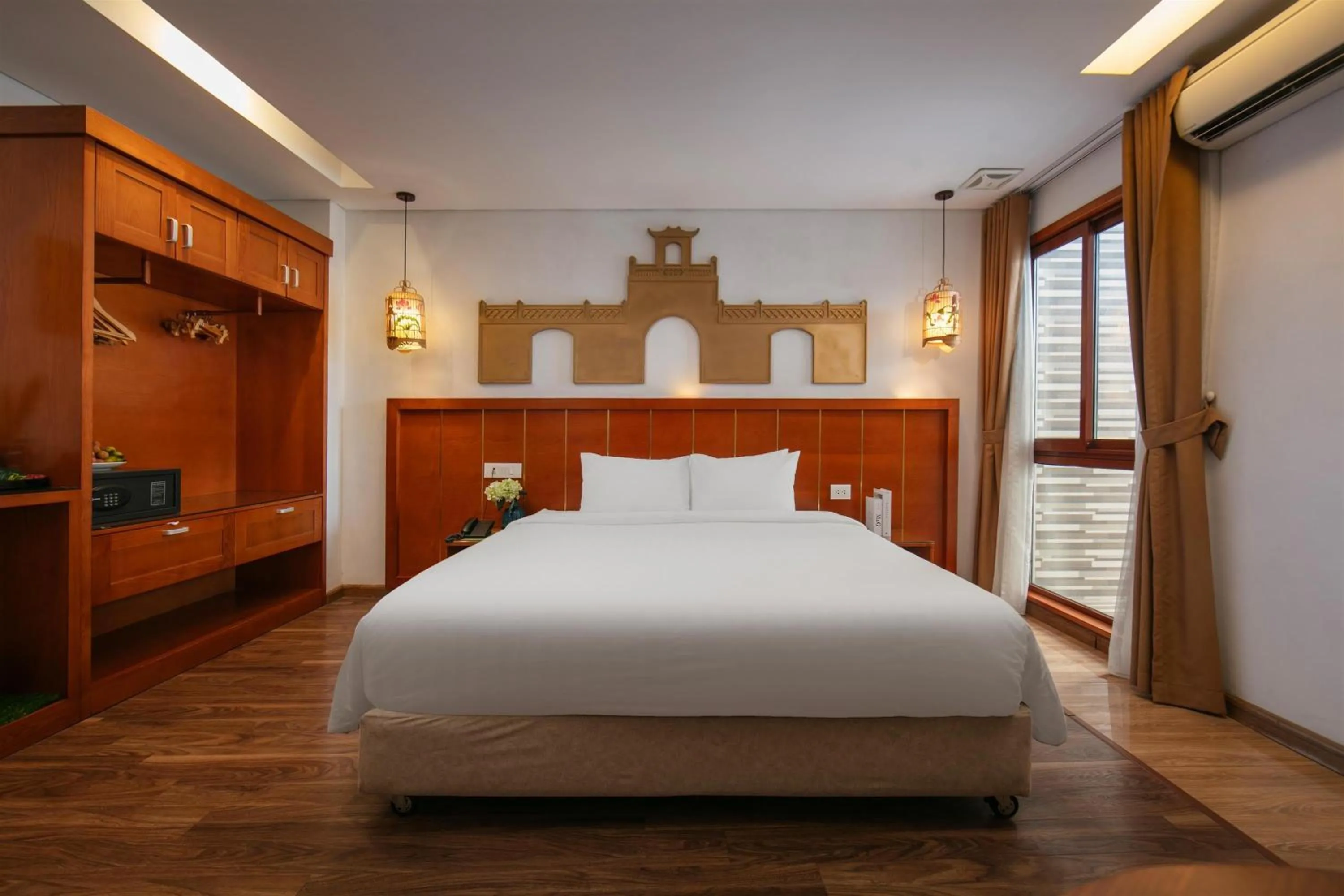 Bed in Hanoi Golden Holiday Hotel