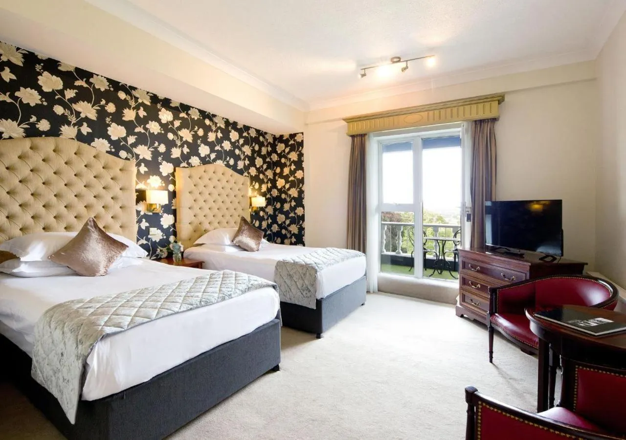 Twin Room (2 Adults Max) in Fitzpatrick Castle Hotel