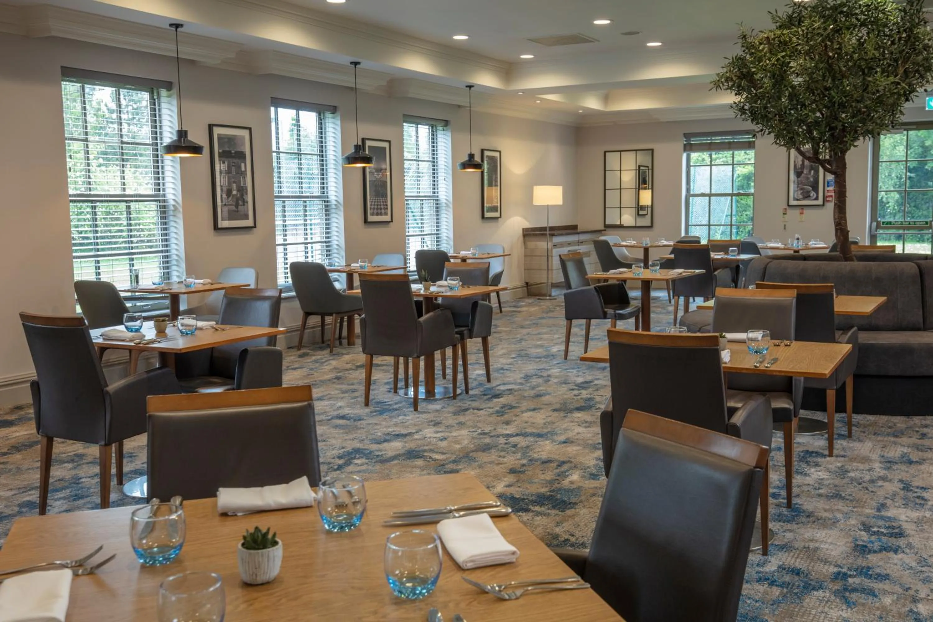 Restaurant/places to eat in Cambridge Belfry Hotel & Spa