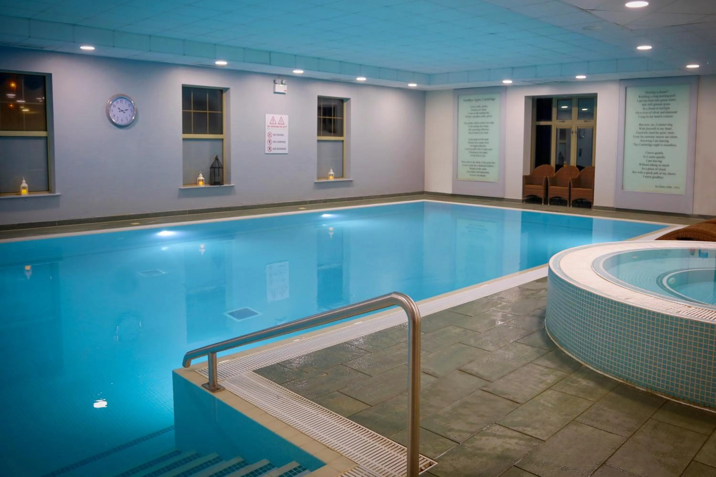 Swimming pool in Cambridge Belfry Hotel & Spa