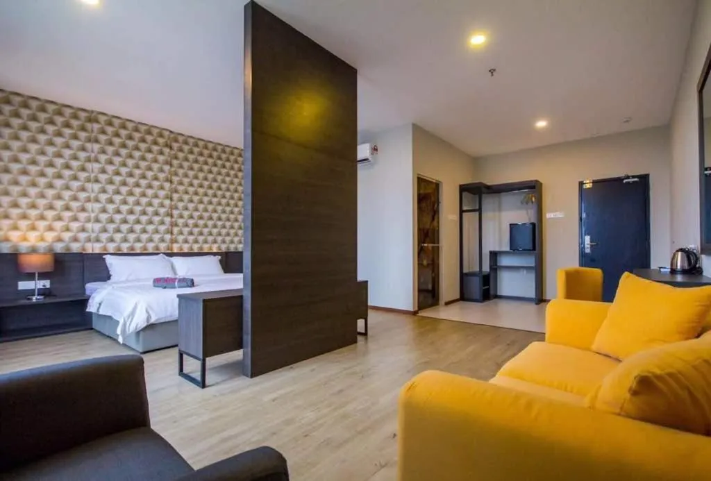 Photo of the whole room, Bed in OMG Hotel