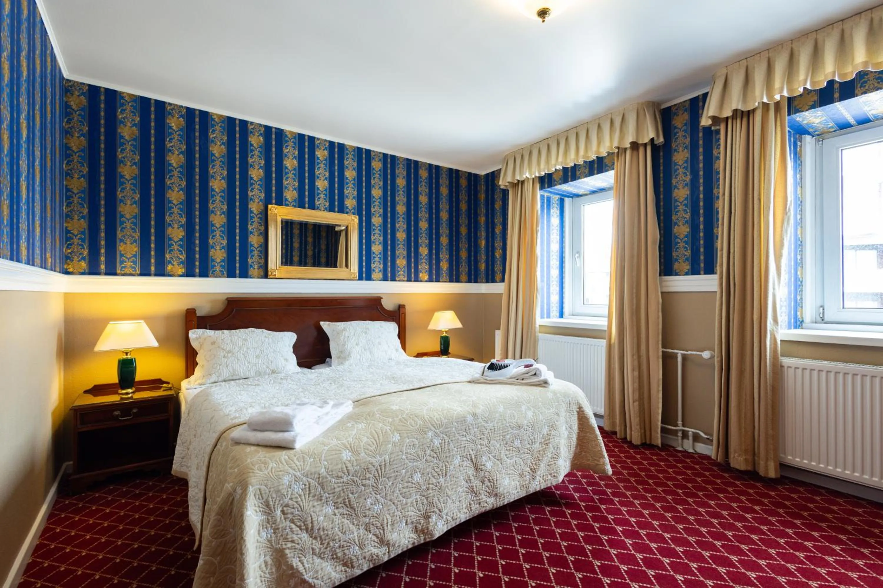 Bedroom, Bed in Milling Hotel Plaza