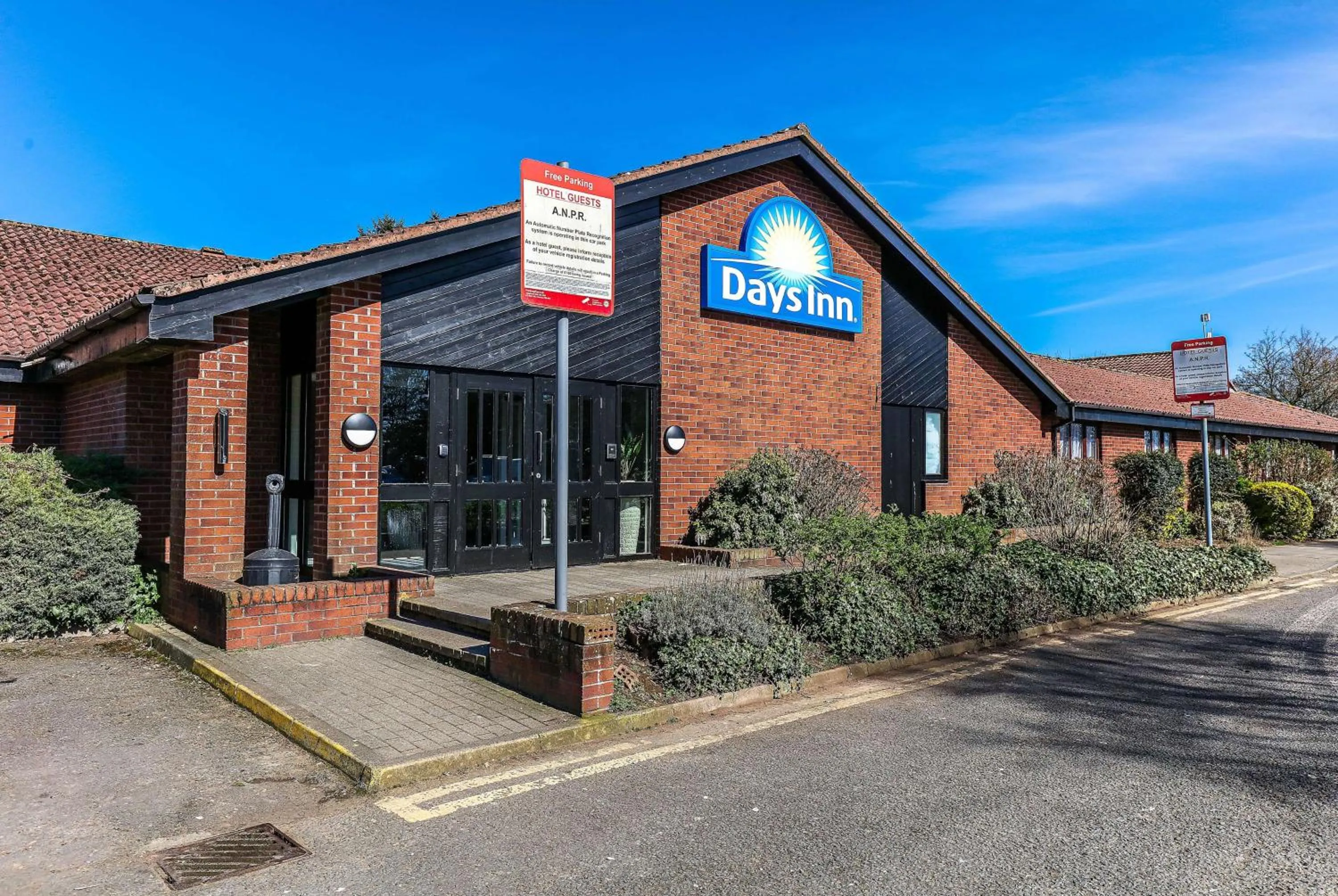 Property building in Days Inn Hotel Gretna Green