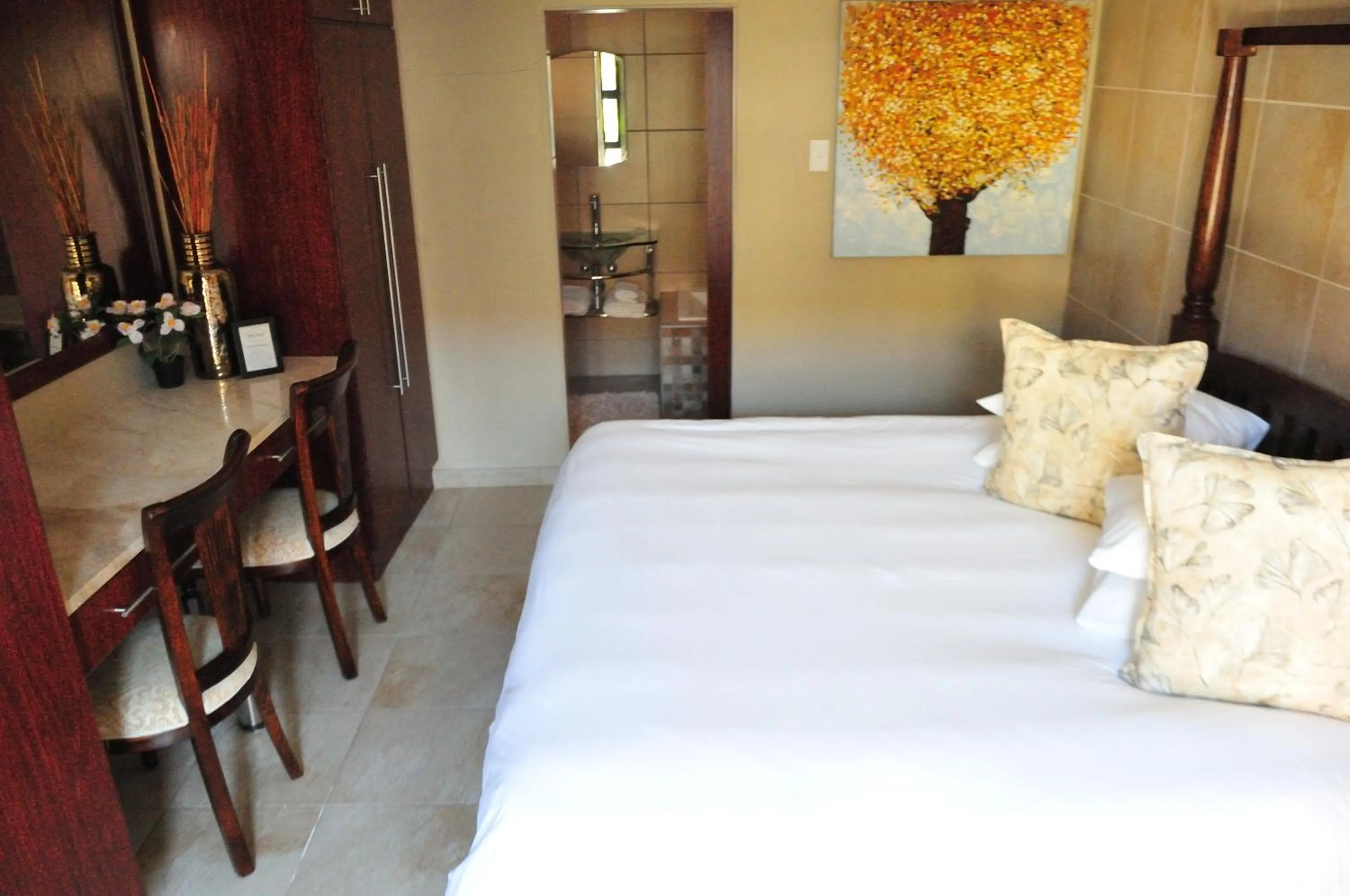 Bed in Mi Casa Guest House