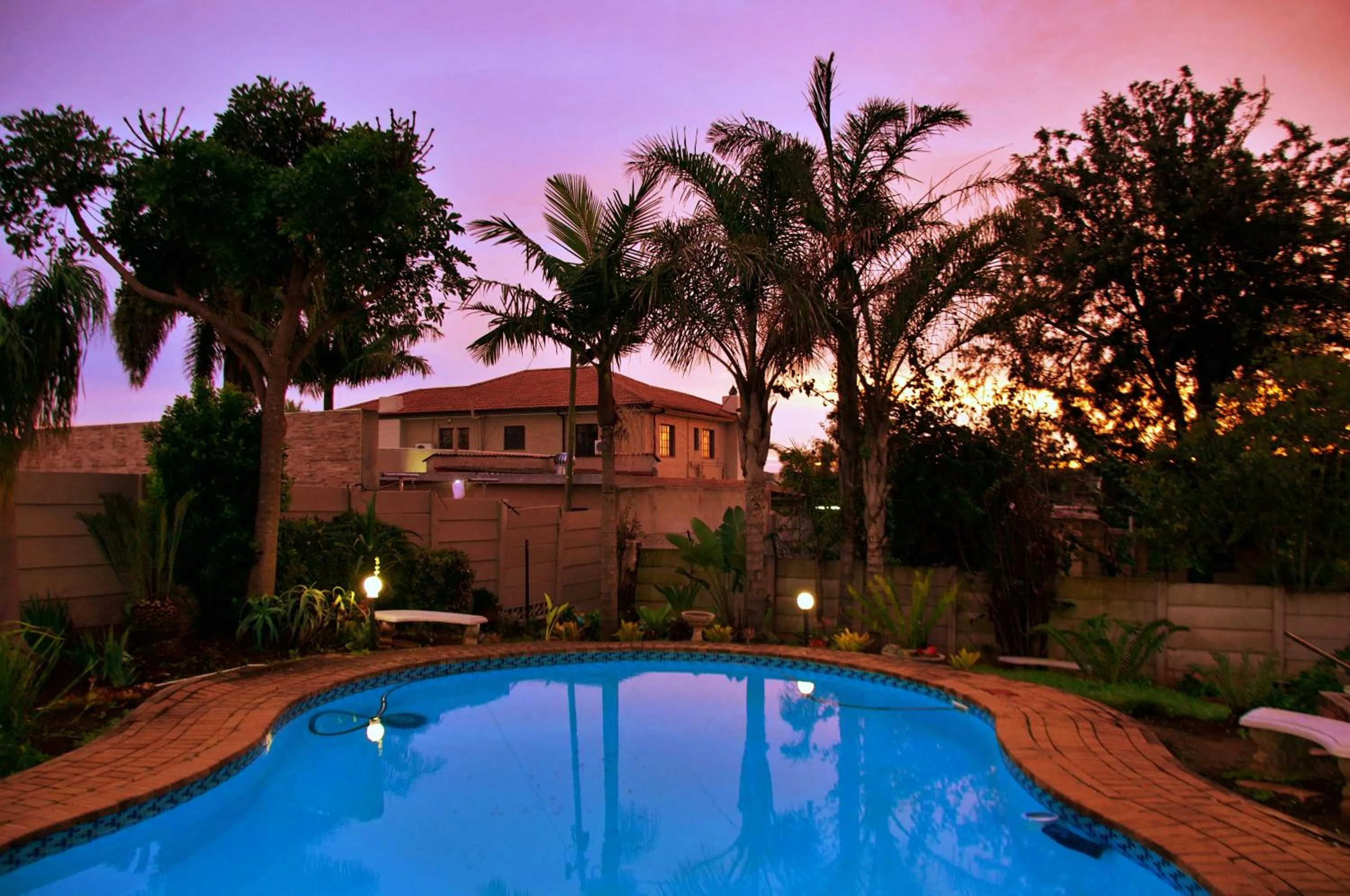 Property building in Mi Casa Guest House