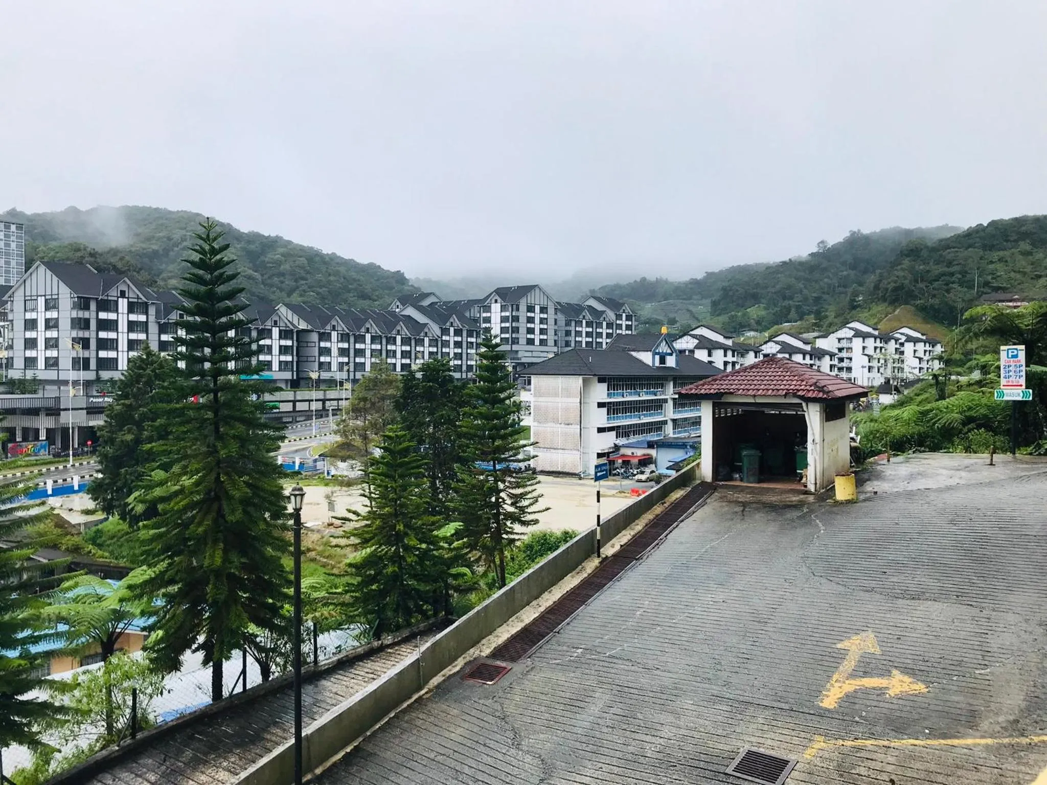 SA Apartments @ Crown Imperial Court