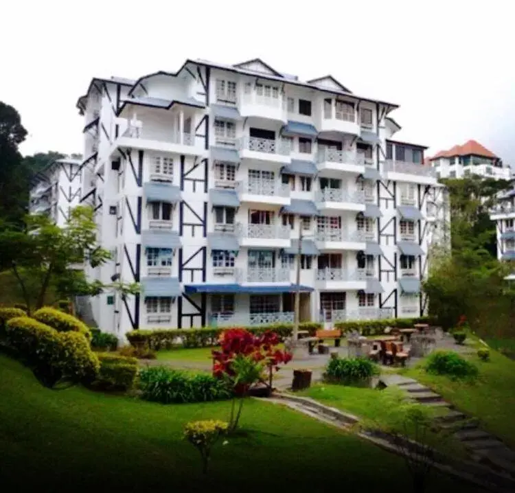 Three-Bedroom Apartment in SA Apartments @ Desa Anthurium Three-Bedroom Apartment in SA Apartments @ Desa Anthurium