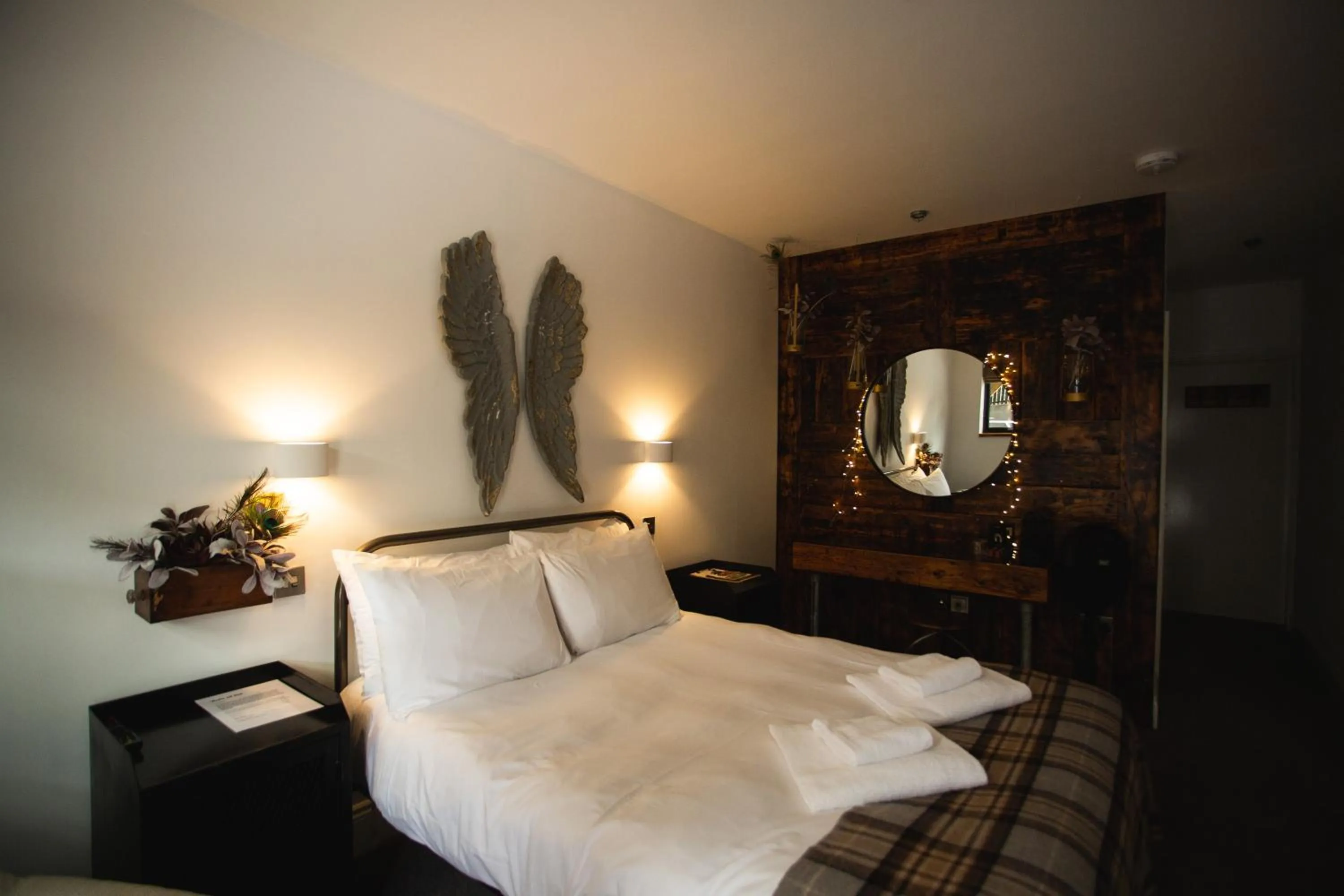 Decorative detail, Bed in Owen House Farm