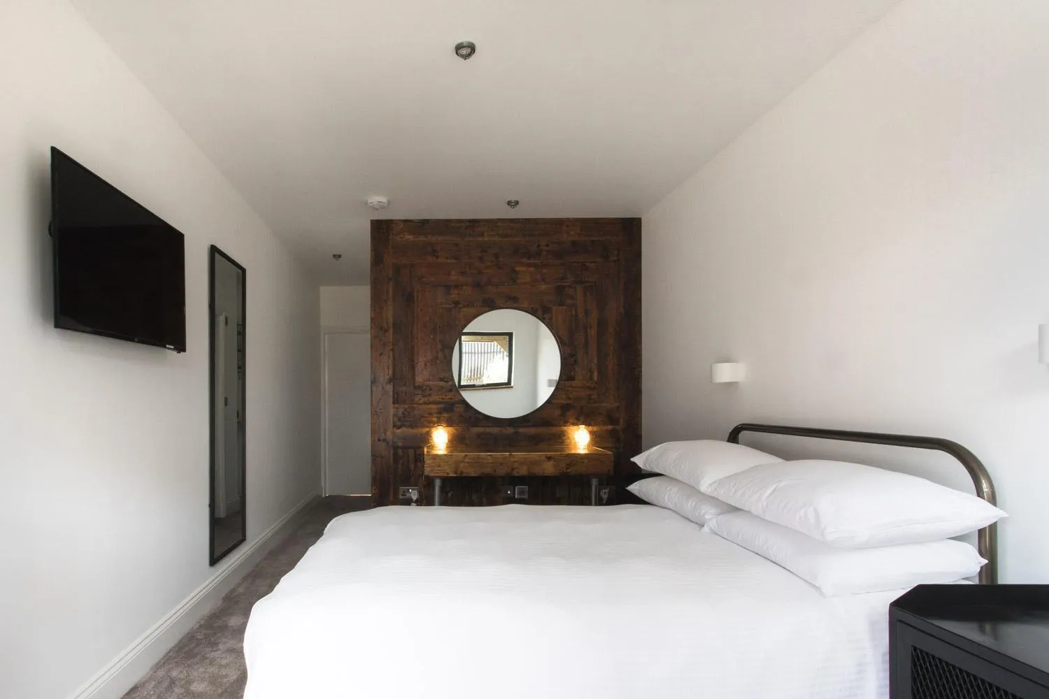 TV and multimedia, Bed in Owen House Farm