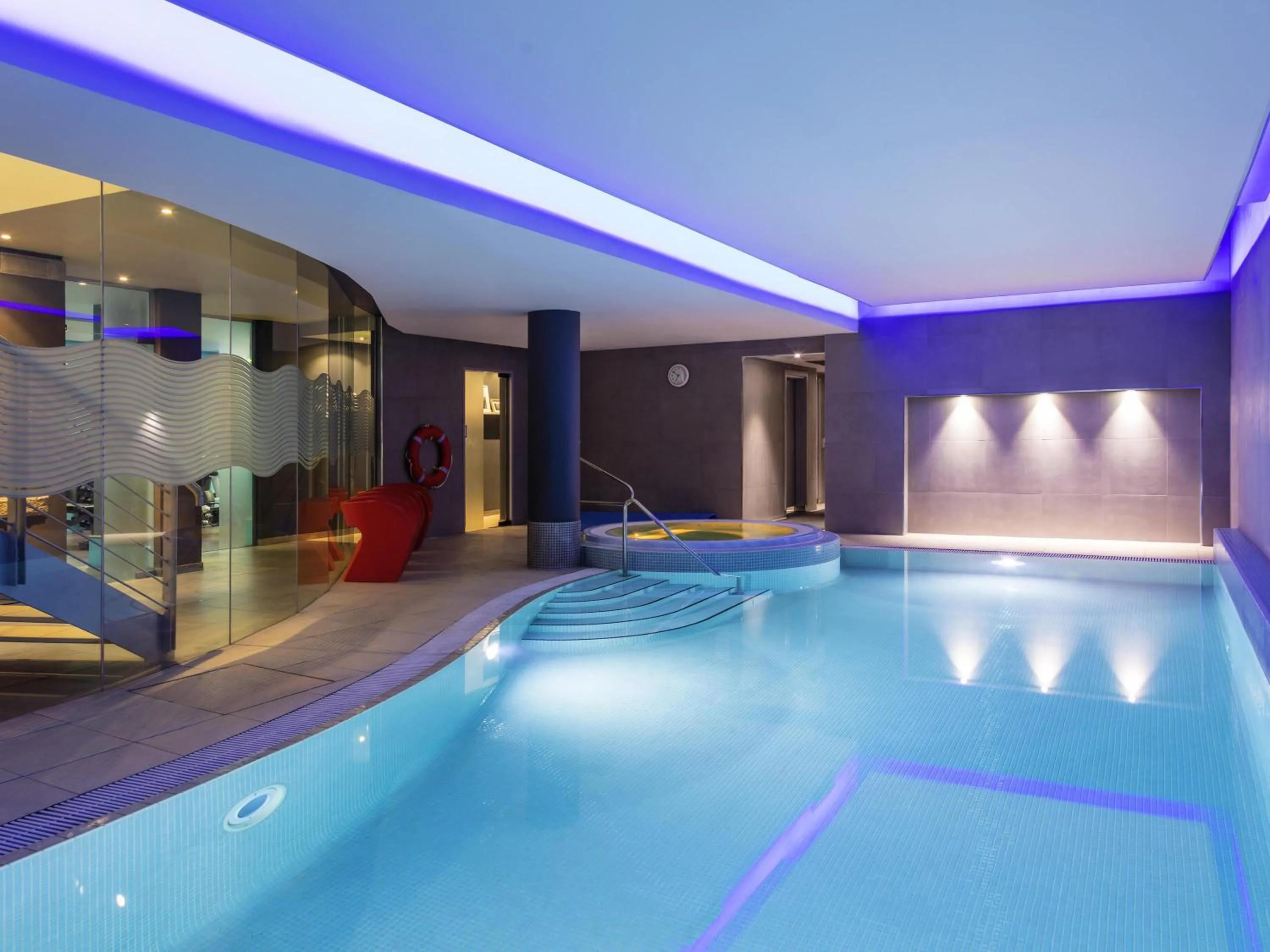 Pool view in Novotel Edinburgh Centre