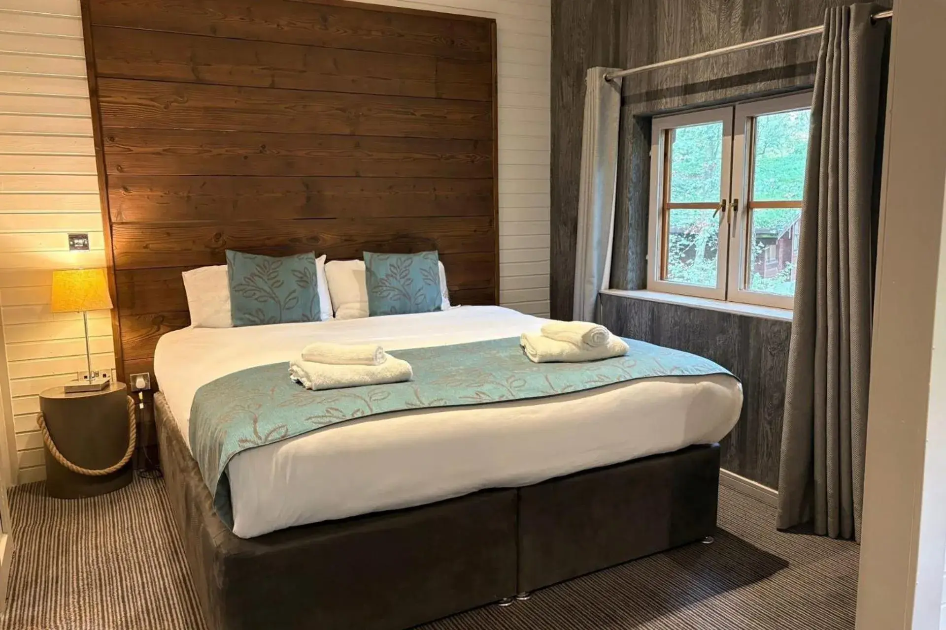 Woodland Cabin Executive double in Chevin Country Park Hotel & Spa Woodland Cabin Executive double in Chevin Country Park Hotel & Spa