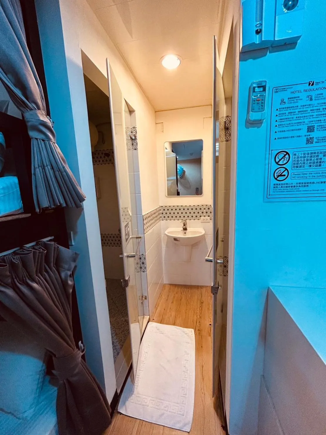 Toilet in 淡水民宿-台北Yes Hotel