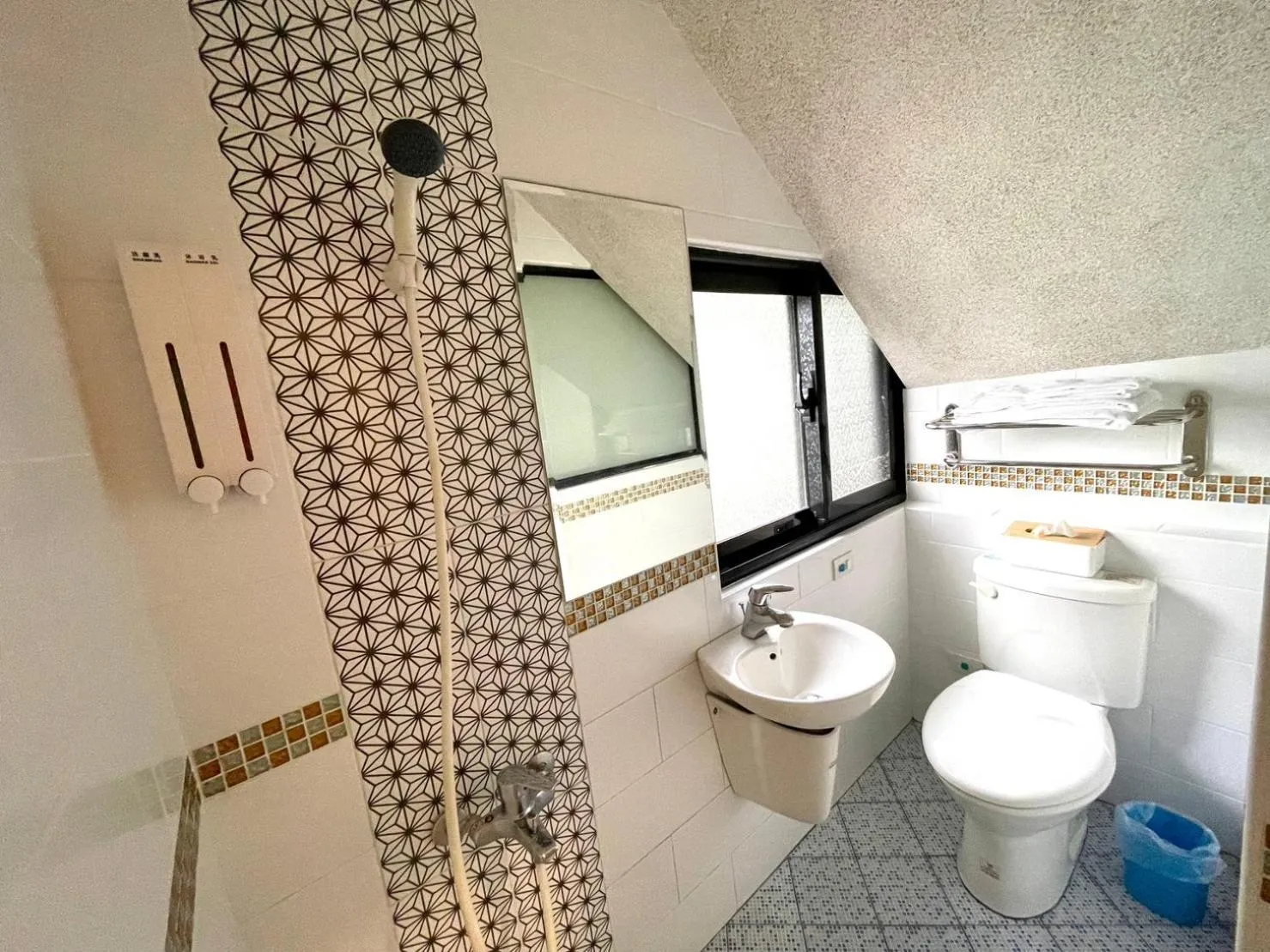 Bathroom in 淡水民宿-台北Yes Hotel