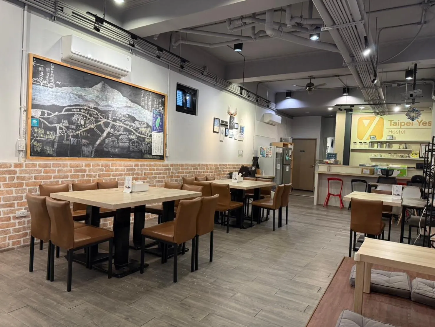 Communal lounge/ TV room in 淡水民宿-台北Yes Hotel