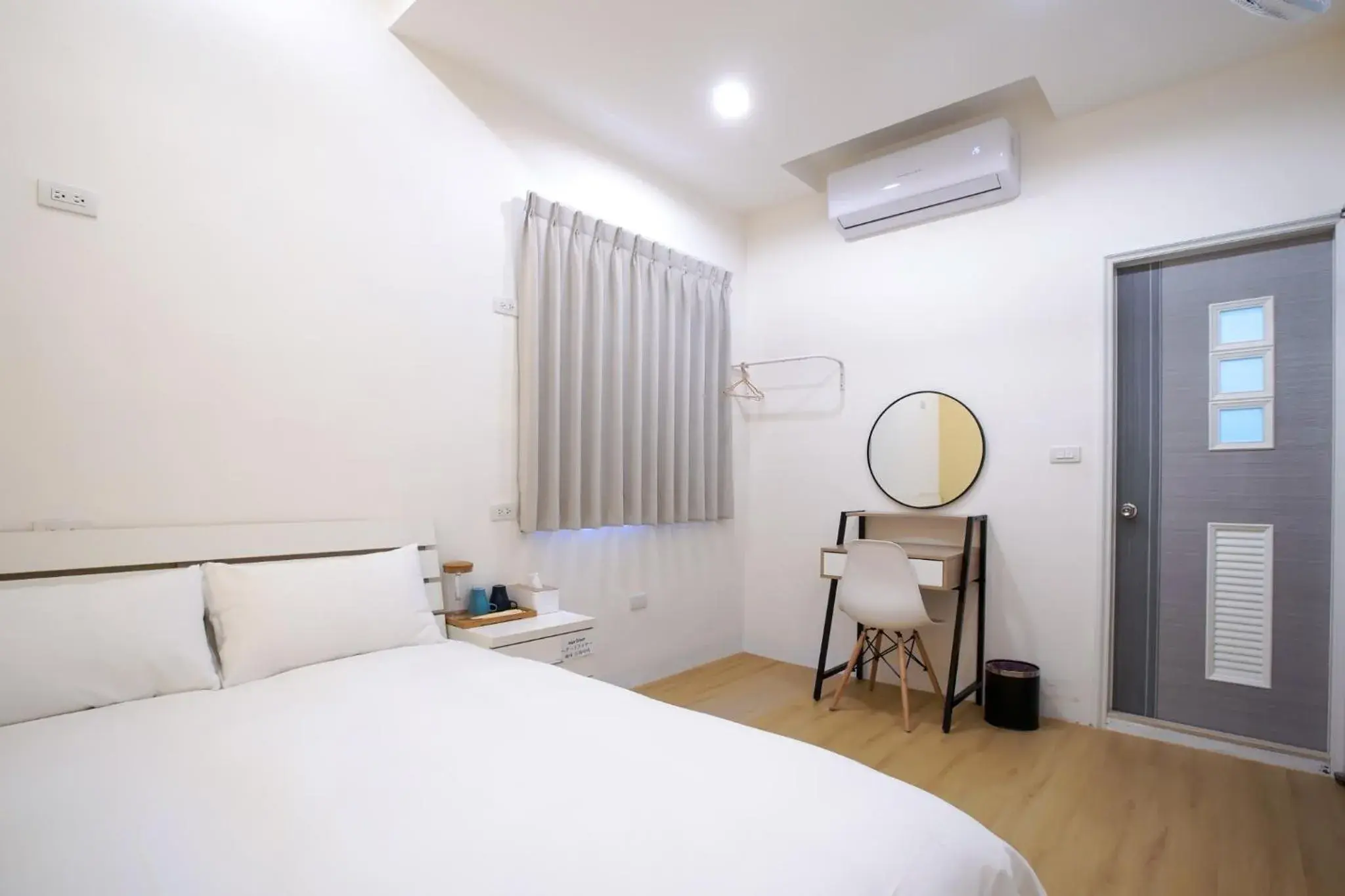 Standard Double Room with Private Bathroom - single occupancy in 淡水民宿-台北Yes Hotel Standard Double Room with Private Bathroom - single occupancy in 淡水民宿-台北Yes Hotel