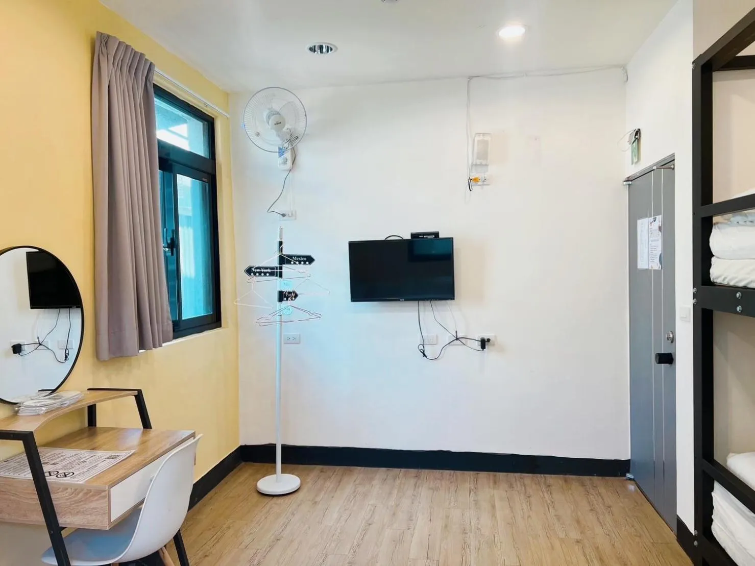 Photo of the whole room in 淡水民宿-台北Yes Hotel