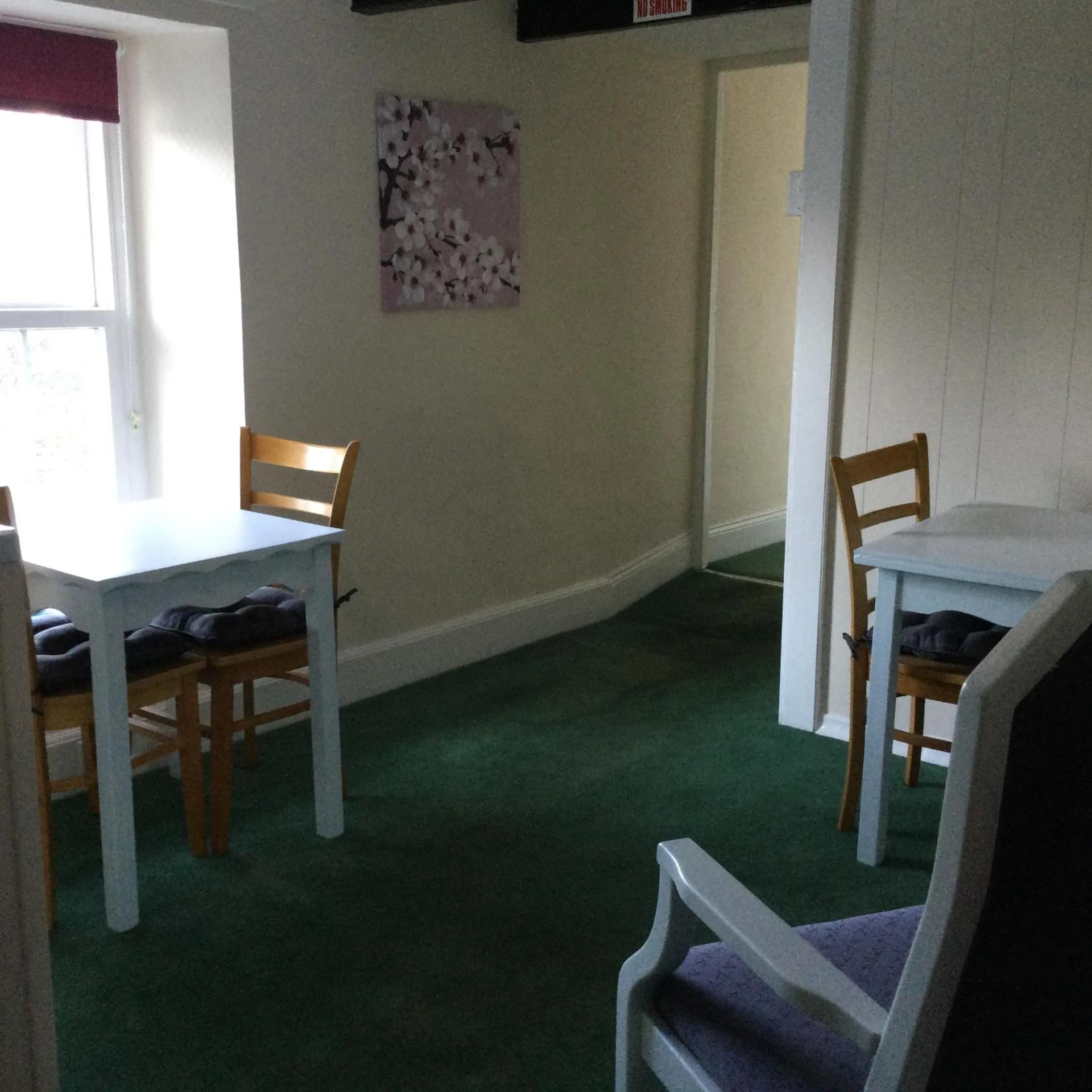 Dining area in Rose & Crown