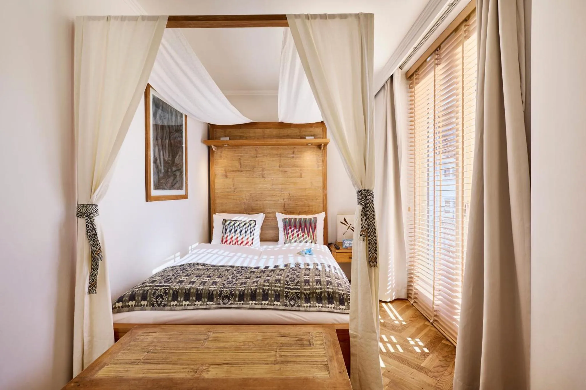 Bedroom, Bed in Axel Guldsmeden