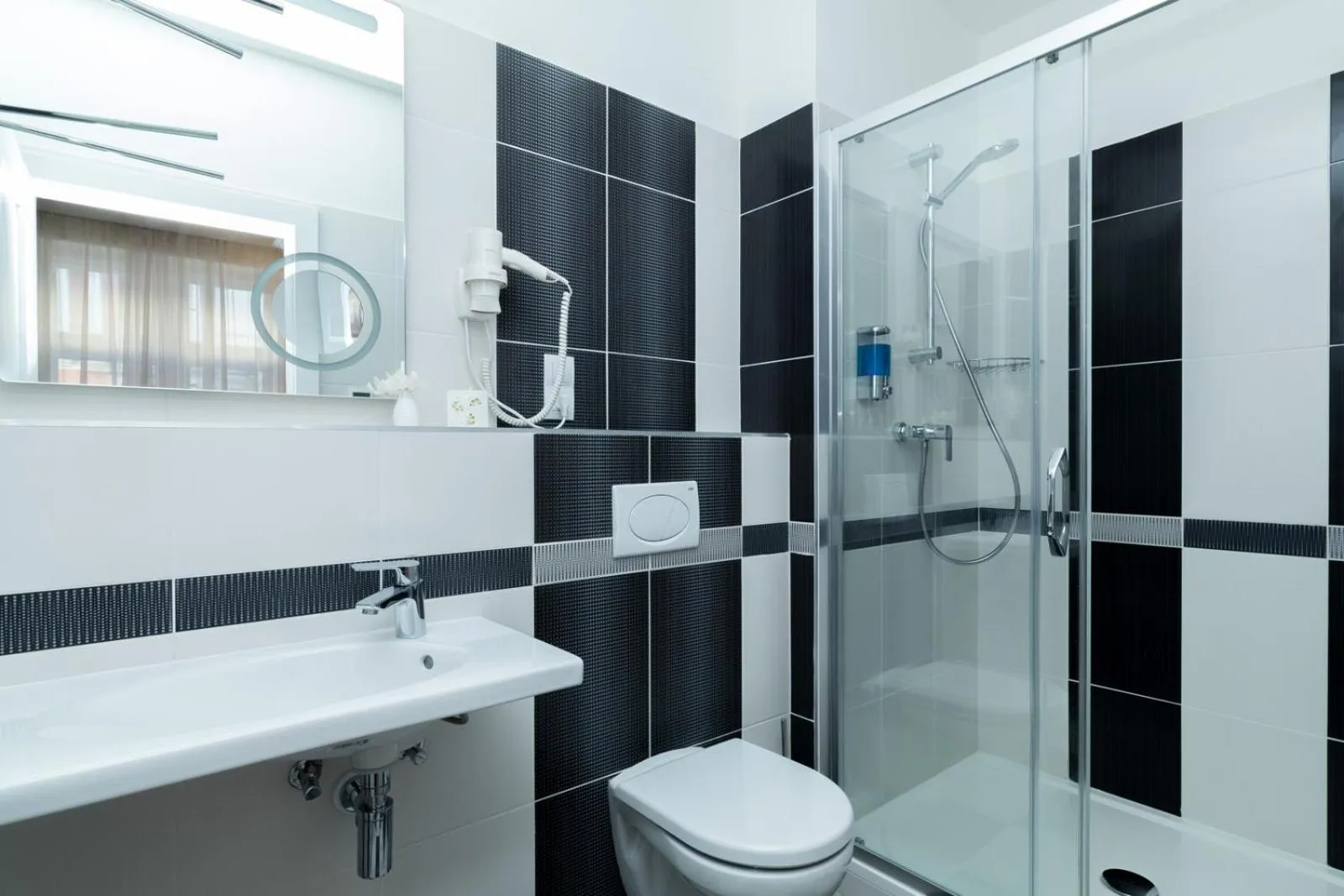 Shower in Residence Vaclavska