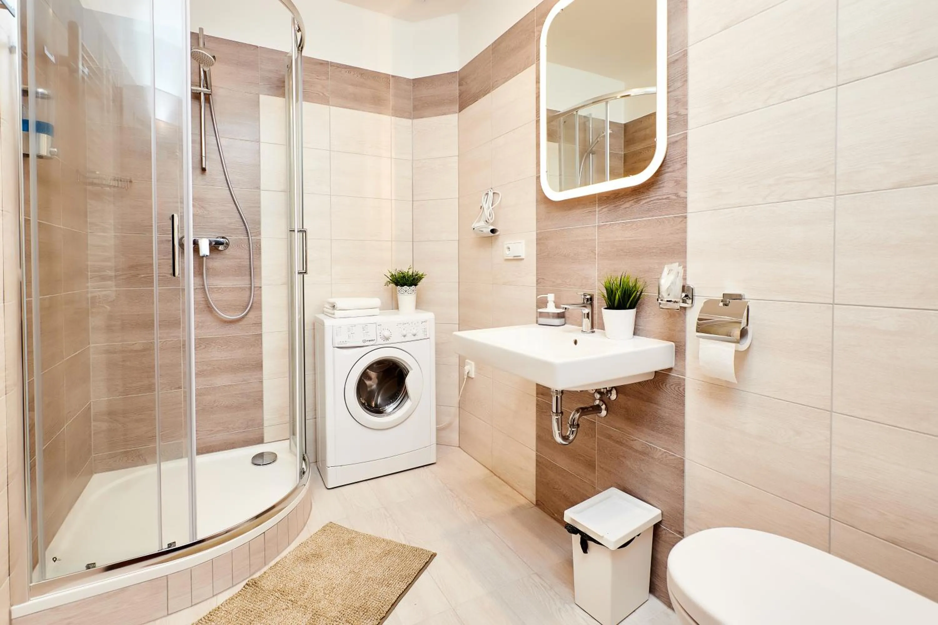 Shower in Residence Vaclavska