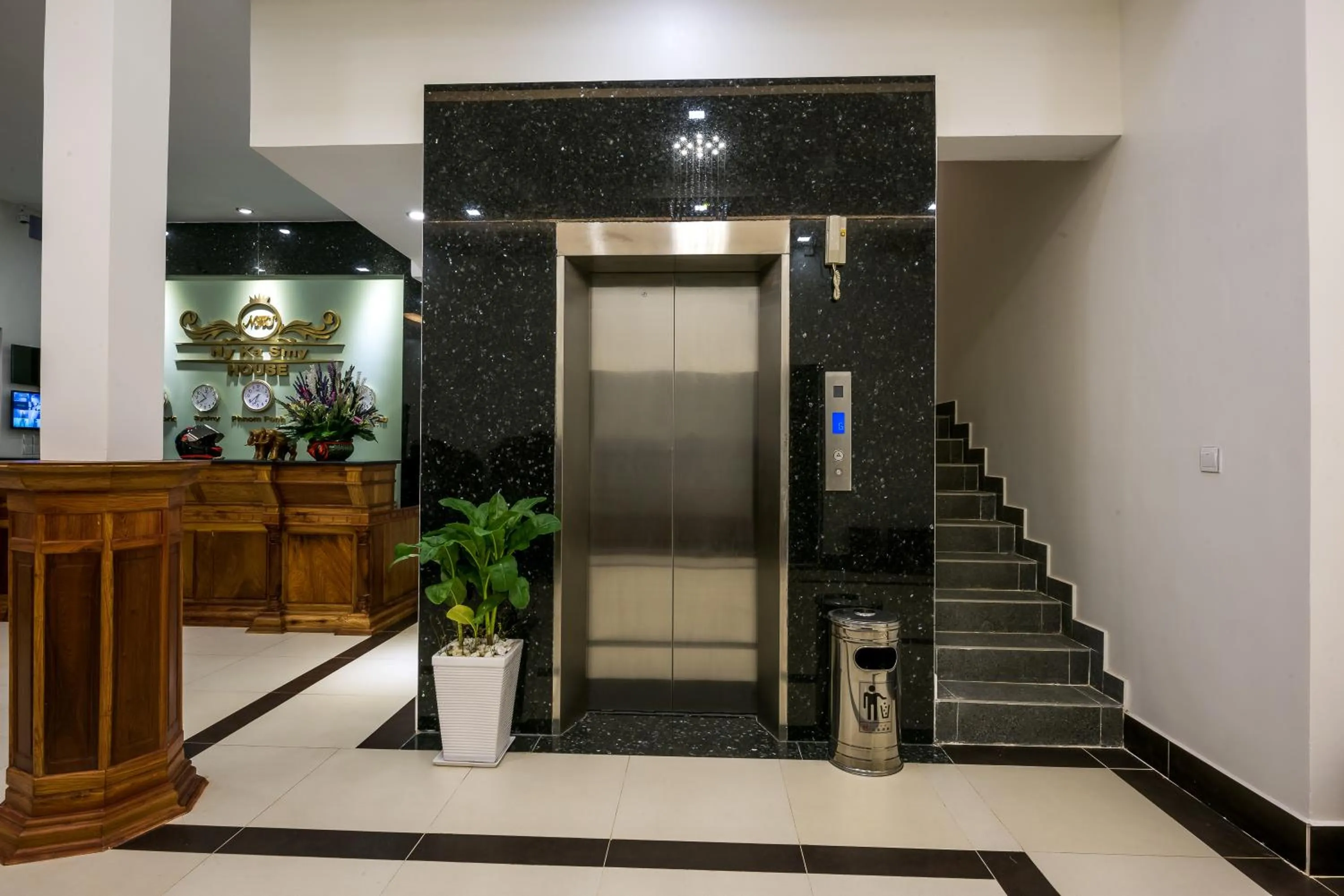 Area and facilities in NKS Hotel