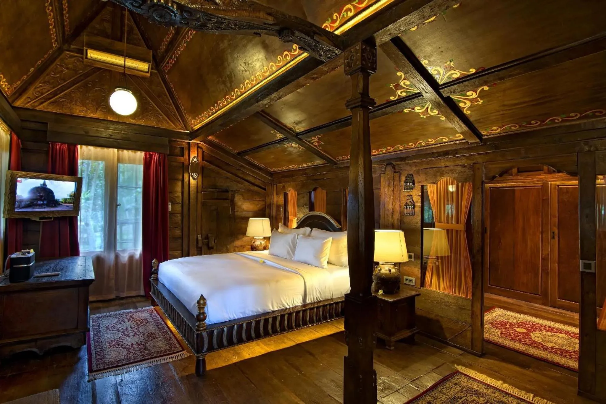 Bed in Permata Ayung Private Estate