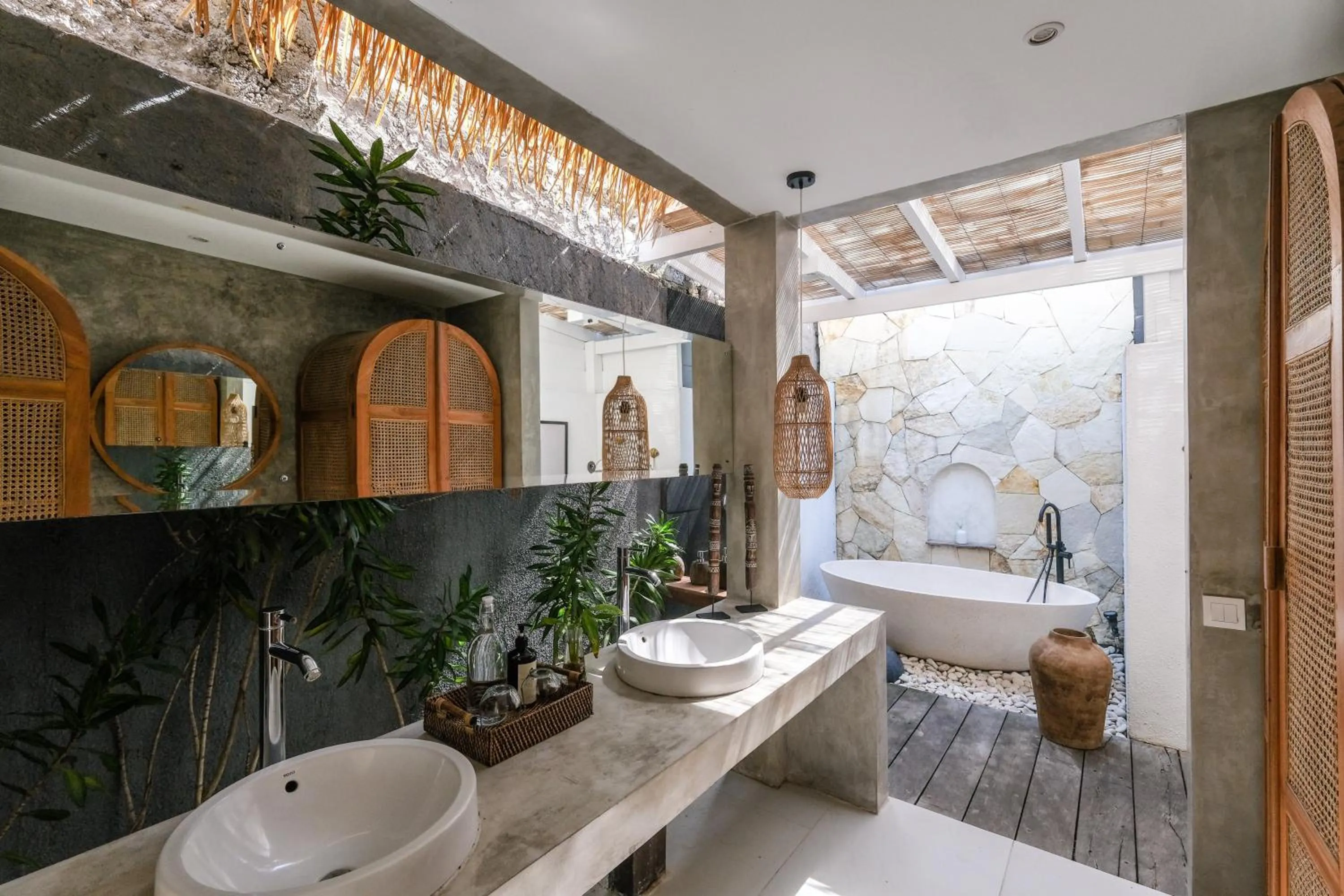 Bathroom in Mahi Mahi Villa & Suites