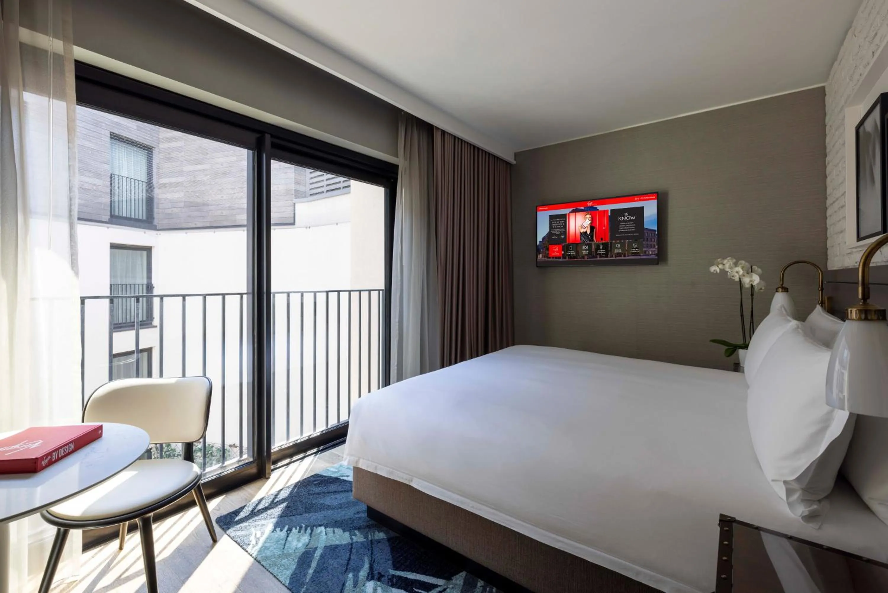 Bedroom, Bed in Mondrian London Shoreditch