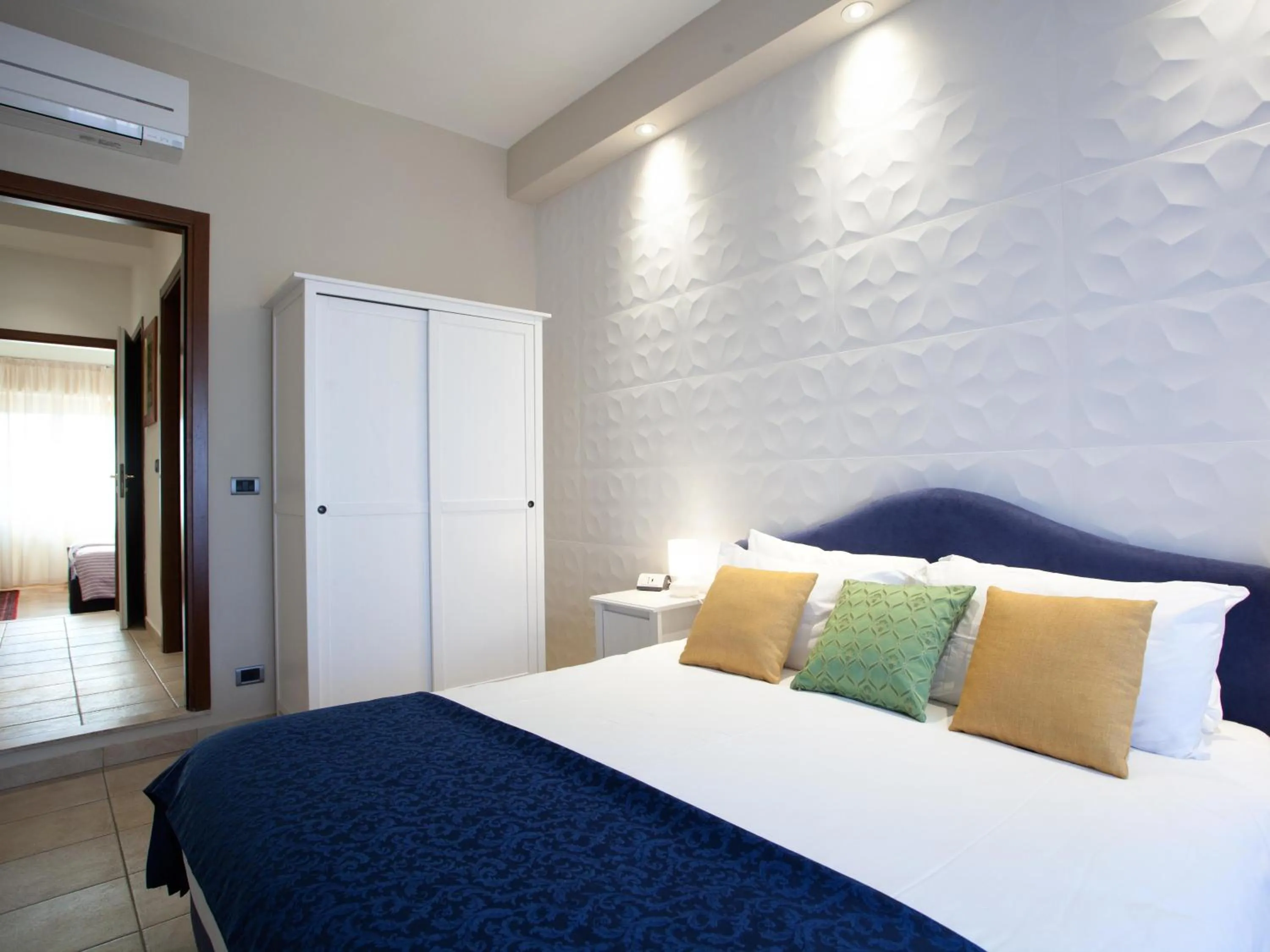 Bedroom, Bed in Appartamento Alberto