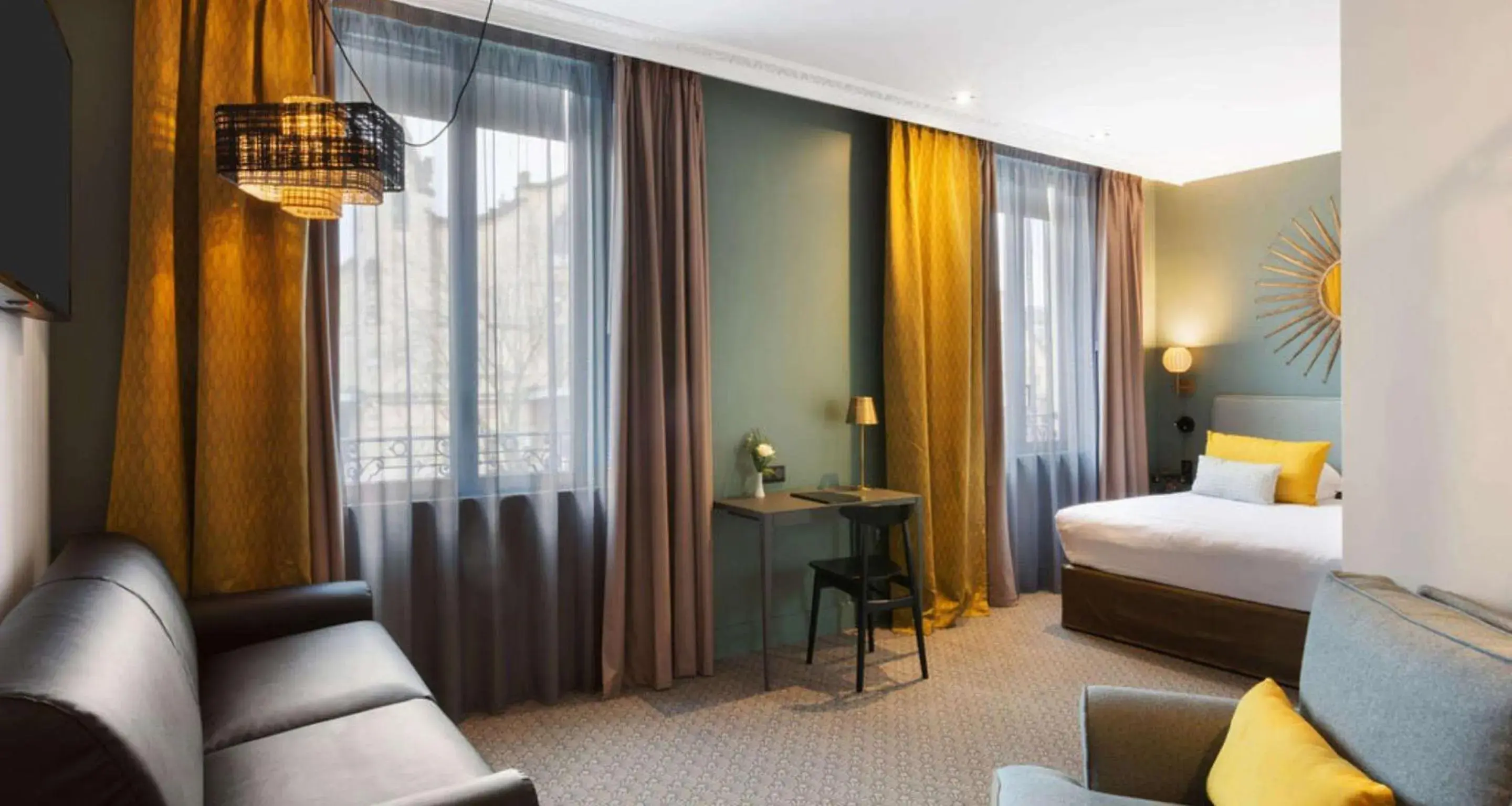 Two Connecting Double Rooms in Best Western Plus Hotel de Dieppe 1880 Two Connecting Double Rooms in Best Western Plus Hotel de Dieppe 1880