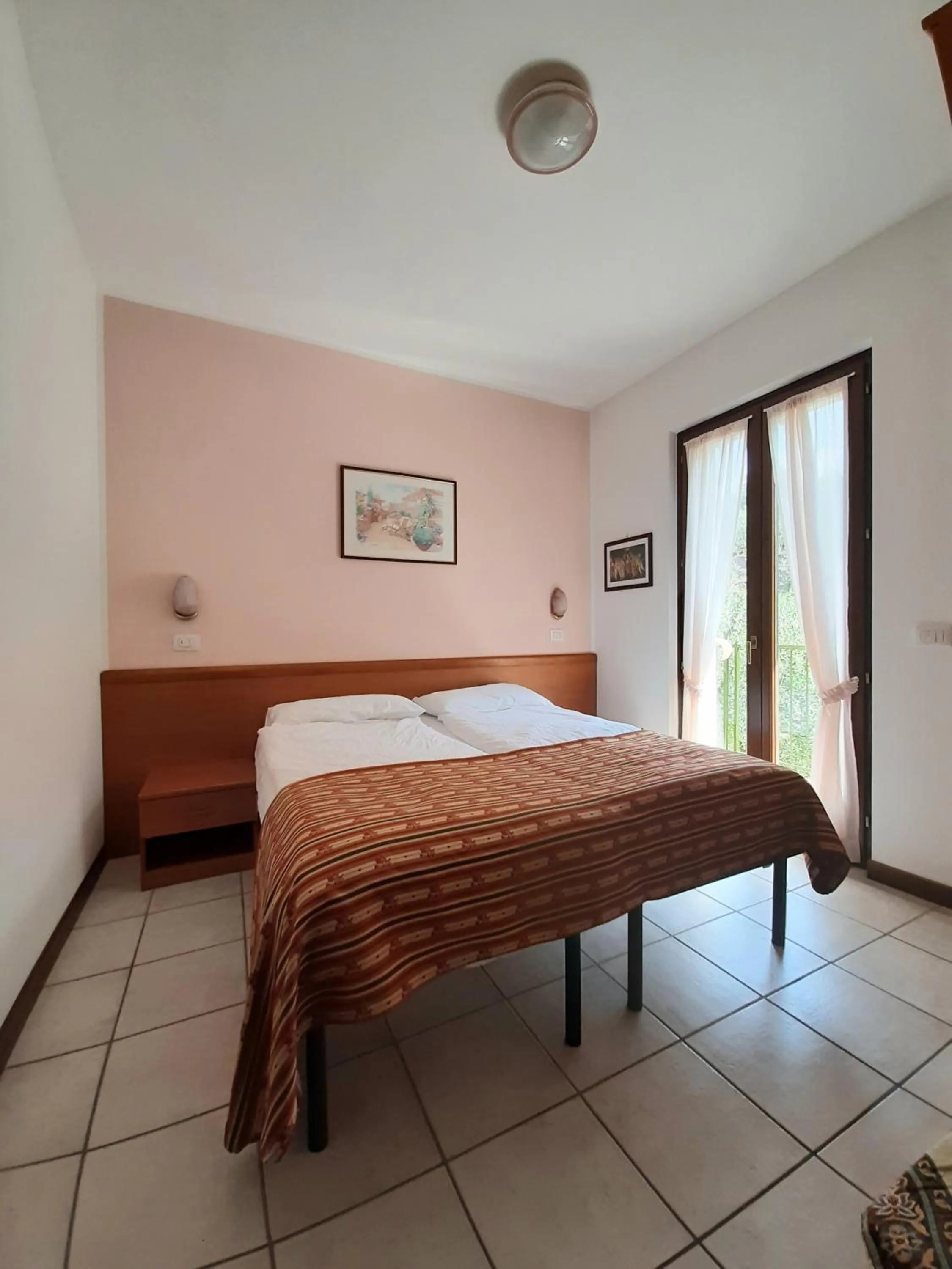 Bed in Appartamenti Elisabeth