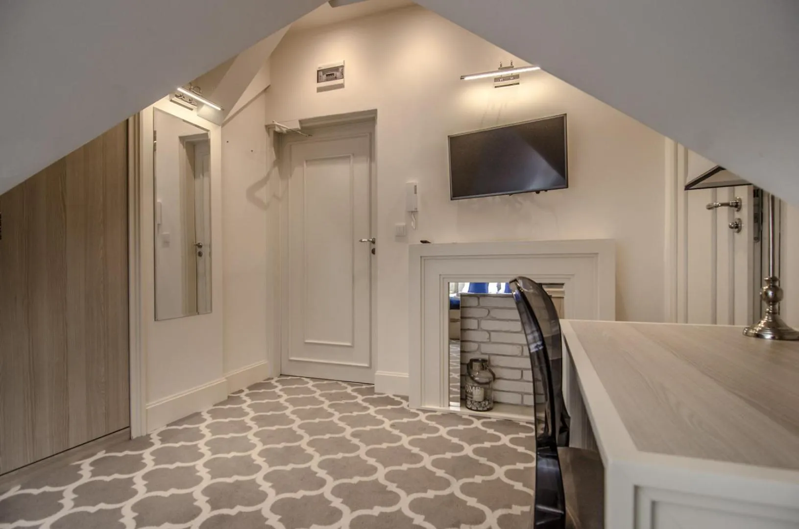 TV and multimedia in Willa Legenda Hotel Adults Only