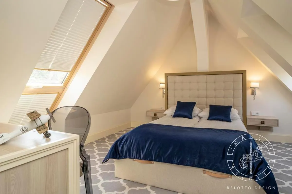 Bed in Willa Legenda Hotel Adults Only