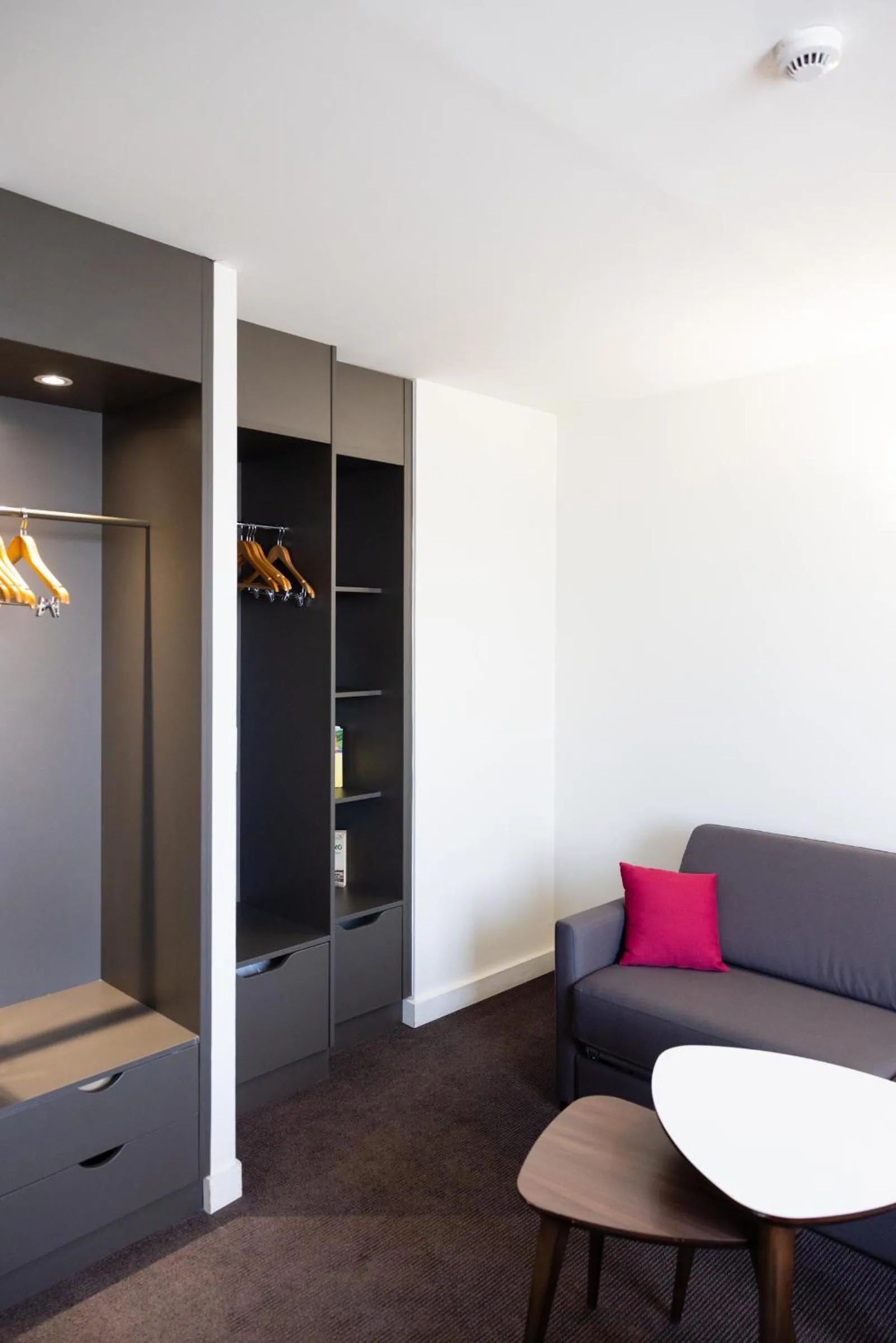 Seating area in Campanile Limoges Centre - Gare