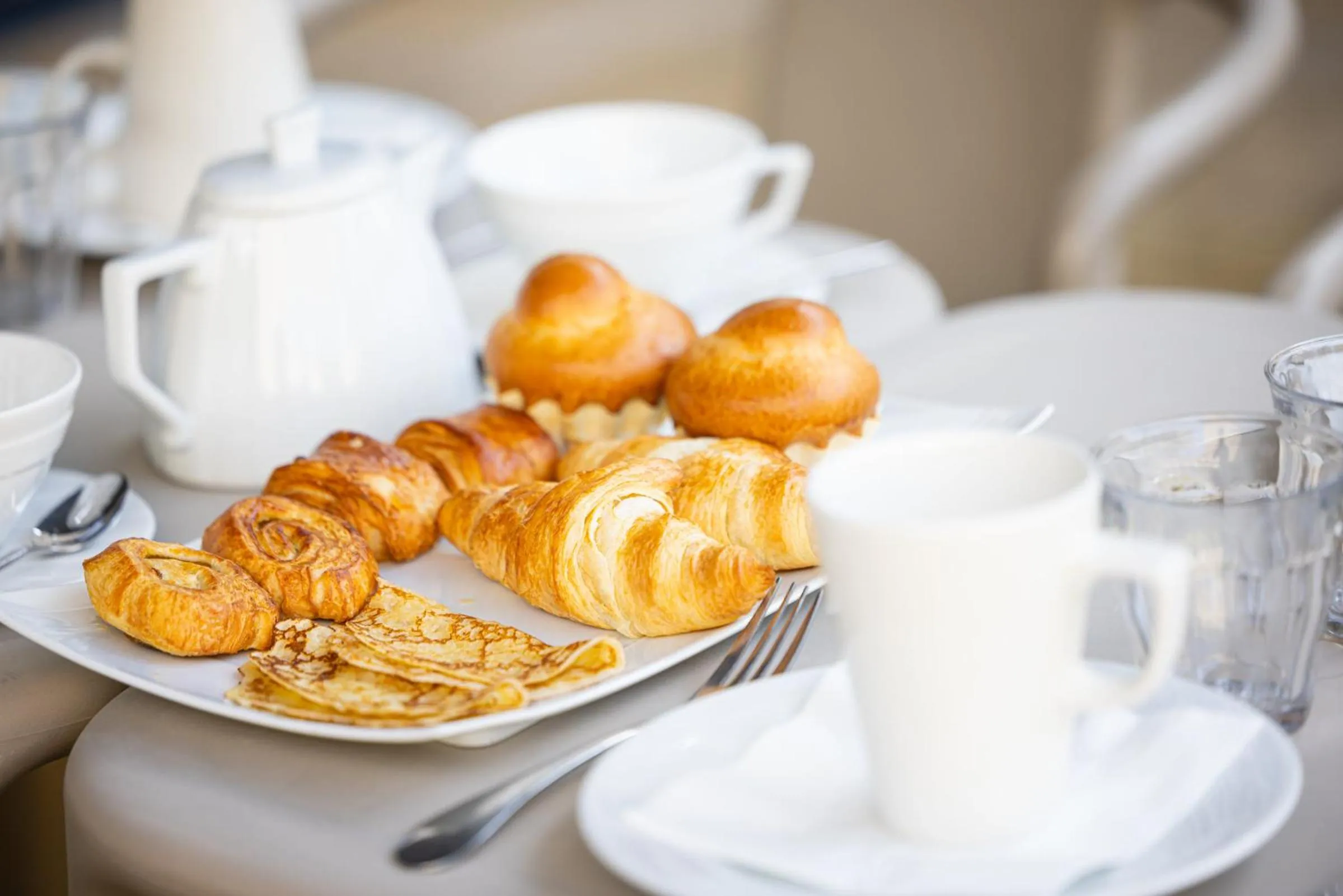 Food and drinks in Campanile Limoges Centre - Gare