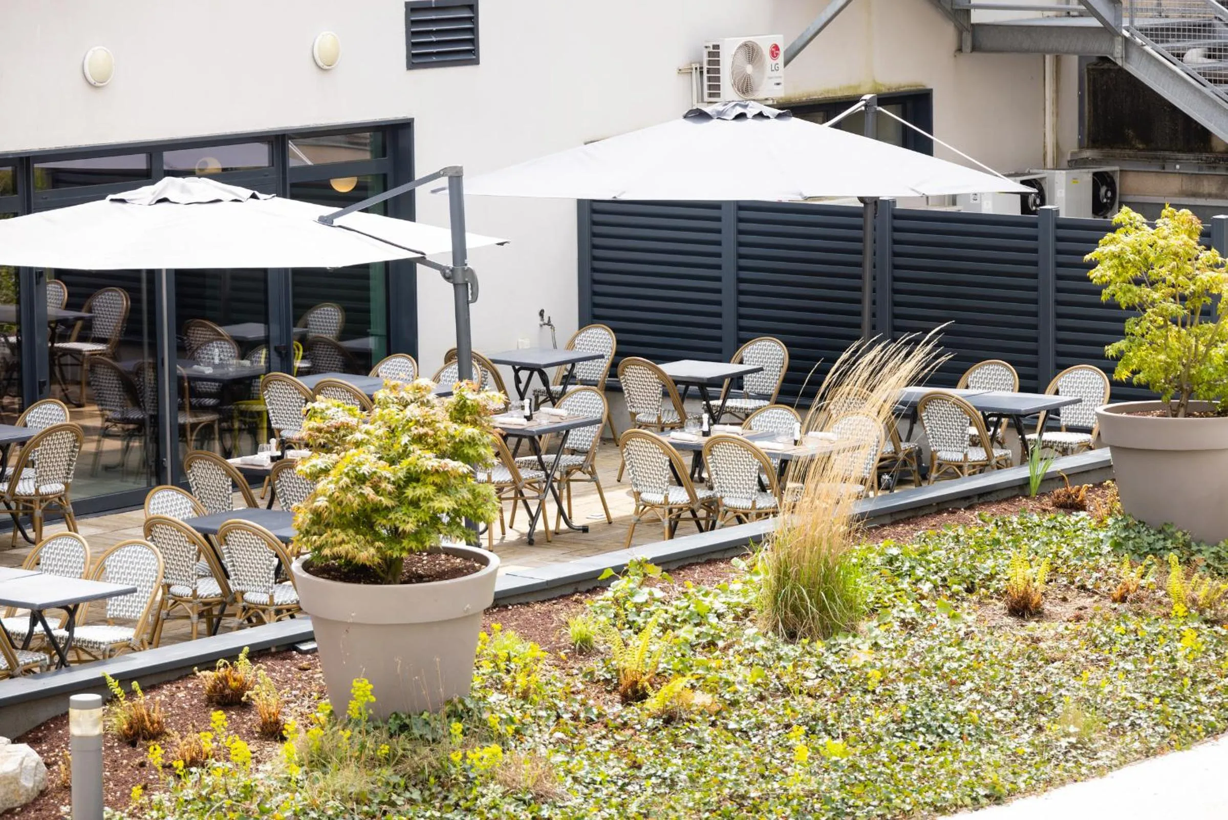 Property building in Campanile Limoges Centre - Gare