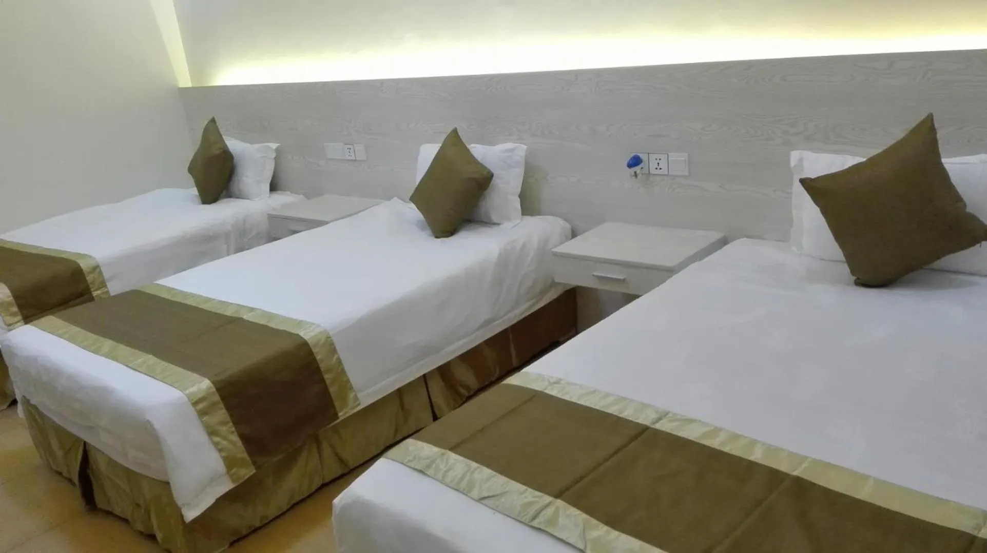 Triple Room in Nanjing Restaurant & Motel